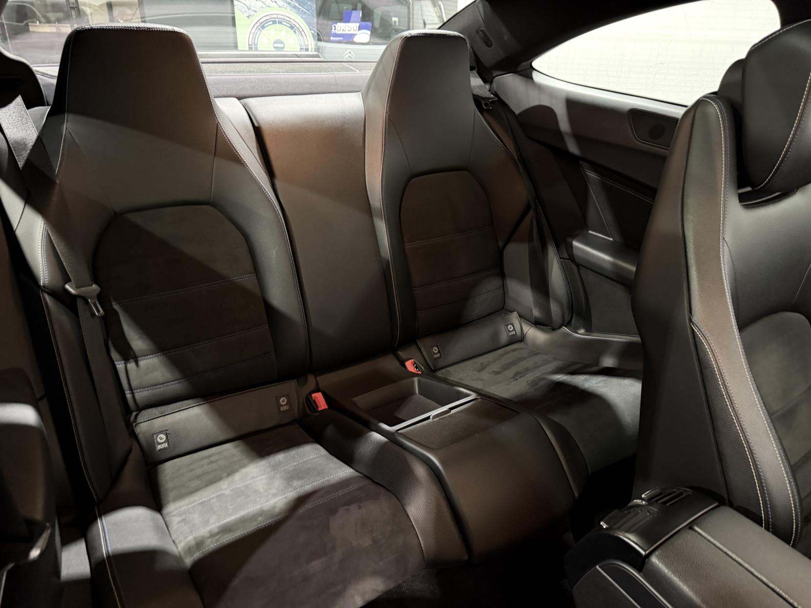 Mercedes-Benz C Class 2.1 C220 CDI AMG Sport Edition Coupe 2dr Diesel G-Tronic+ Euro 5 (s/s) (170 ps)