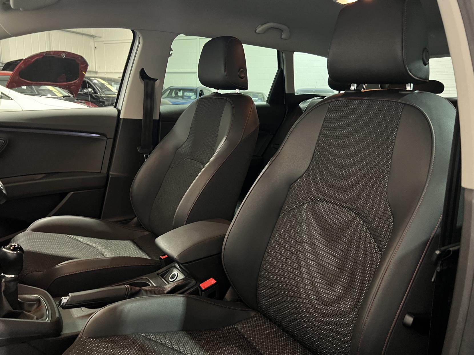 SEAT Leon 2.0 TDI CR FR Sport Tourer 5dr Diesel Manual Euro 5 (s/s) (184 ps)