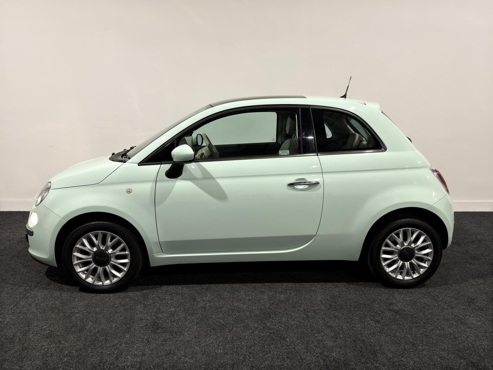 Fiat 500 1.2 Lounge Hatchback 3dr Petrol Manual Euro 6 (s/s) (69 bhp)