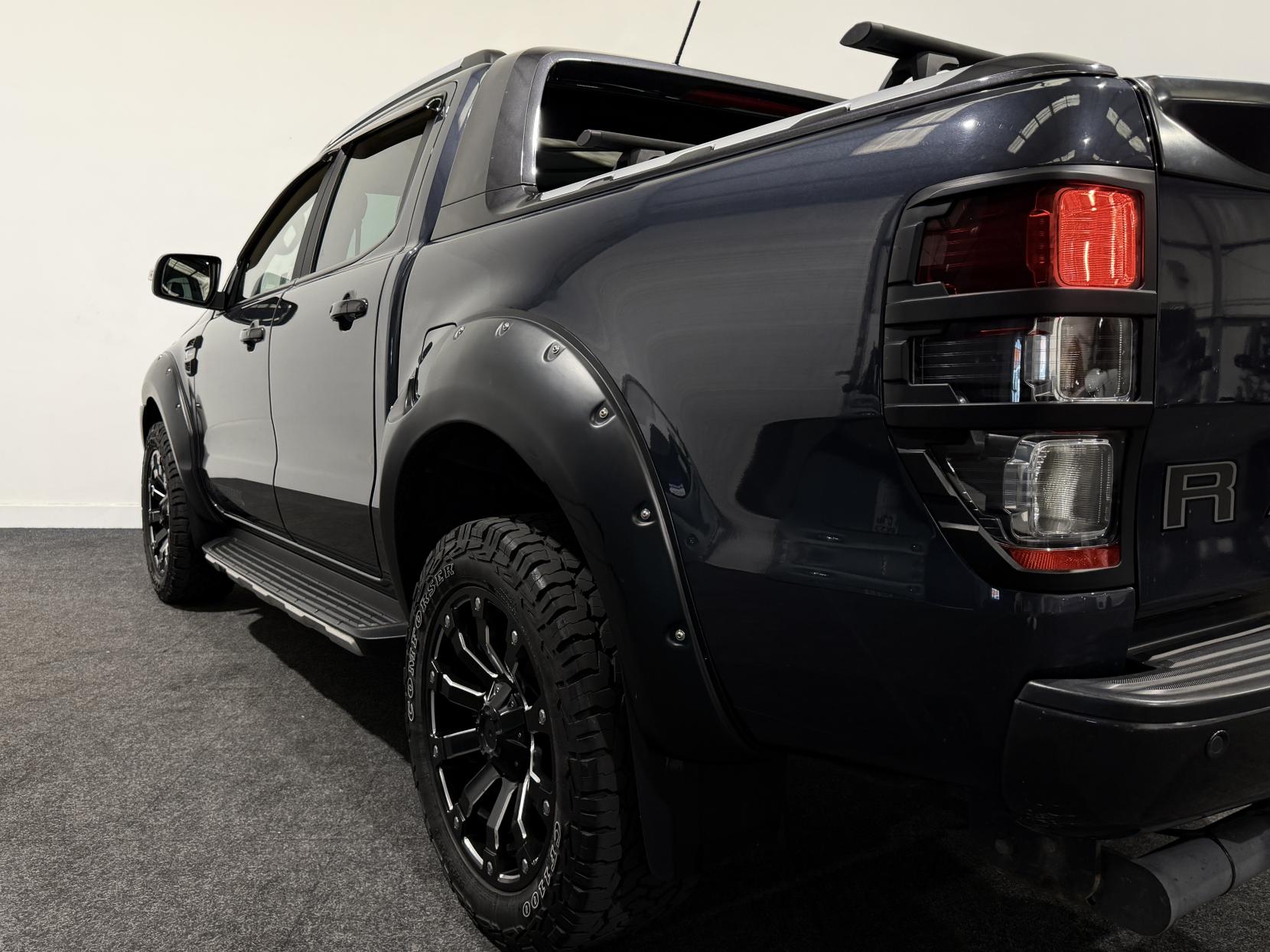 Ford Ranger 2.0 EcoBlue Wildtrak Pickup Double Cab 4dr Diesel Auto 4WD Euro 6 (s/s) (213 ps)