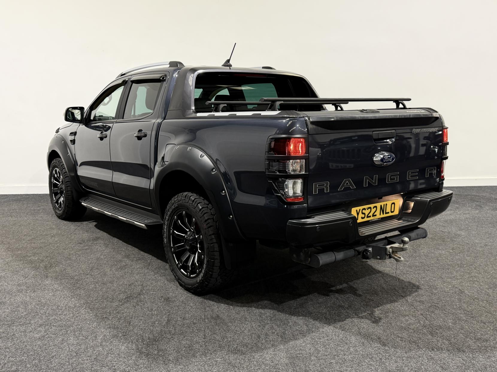 Ford Ranger 2.0 EcoBlue Wildtrak Pickup Double Cab 4dr Diesel Auto 4WD Euro 6 (s/s) (213 ps)