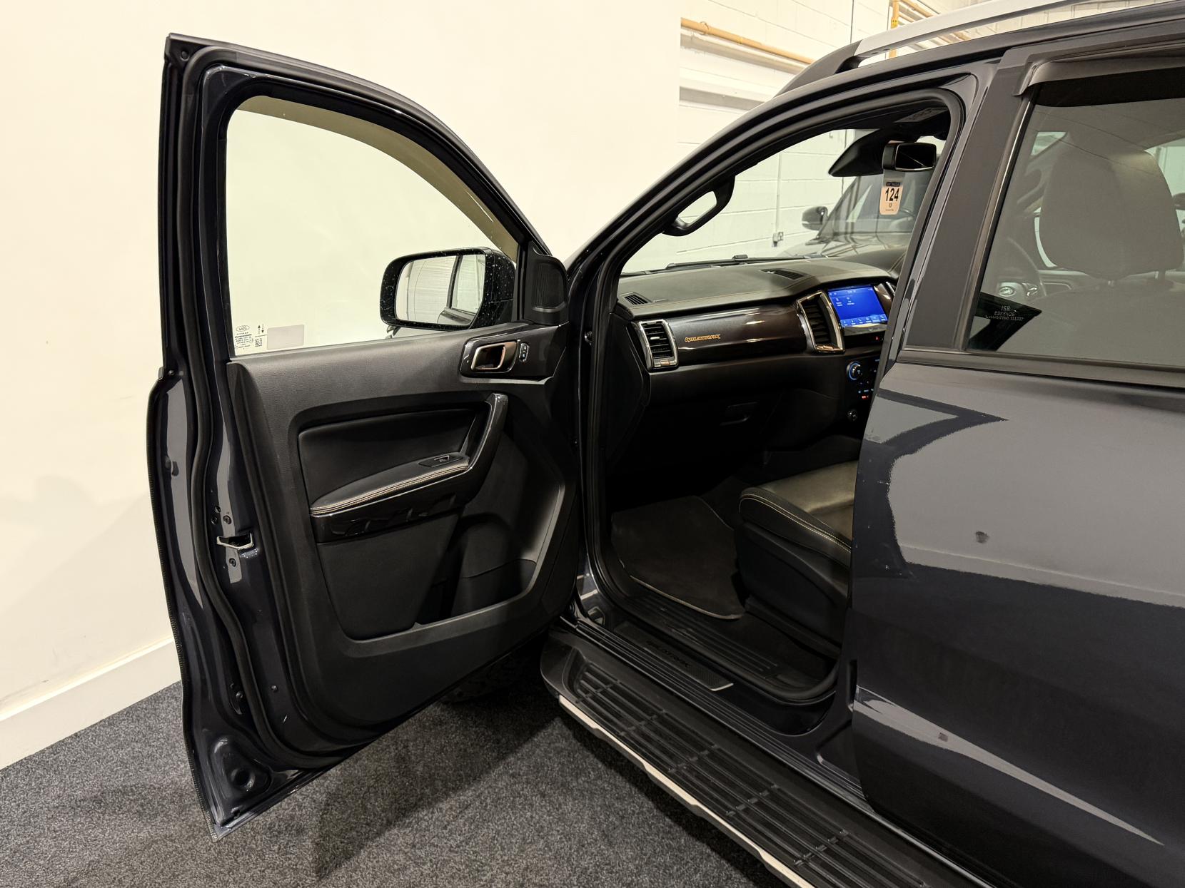 Ford Ranger 2.0 EcoBlue Wildtrak Pickup Double Cab 4dr Diesel Auto 4WD Euro 6 (s/s) (213 ps)