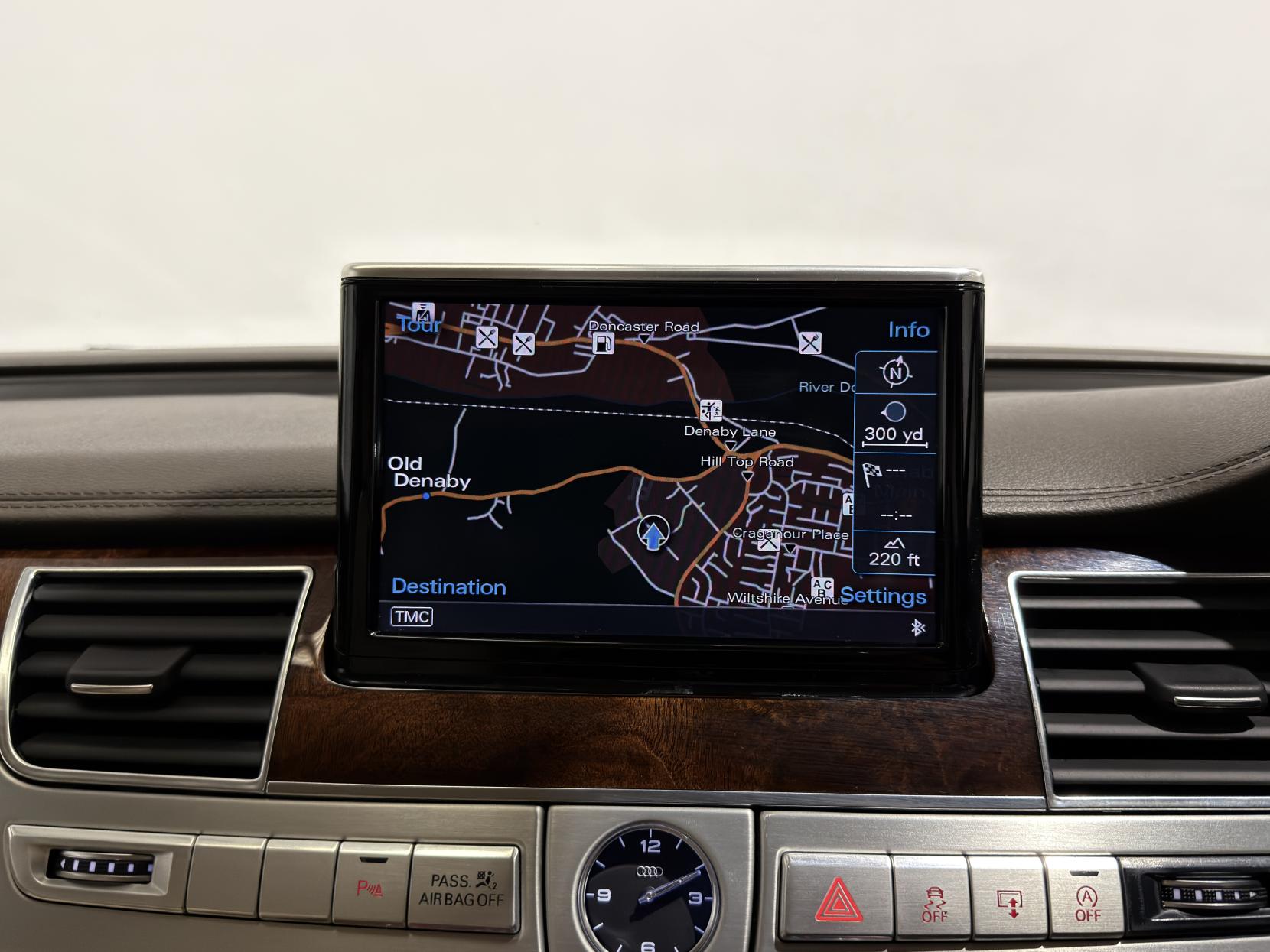 Audi A8 3.0 TDI V6 Sport Executive Saloon 4dr Diesel Tiptronic quattro Euro 5 (s/s) (250 ps)