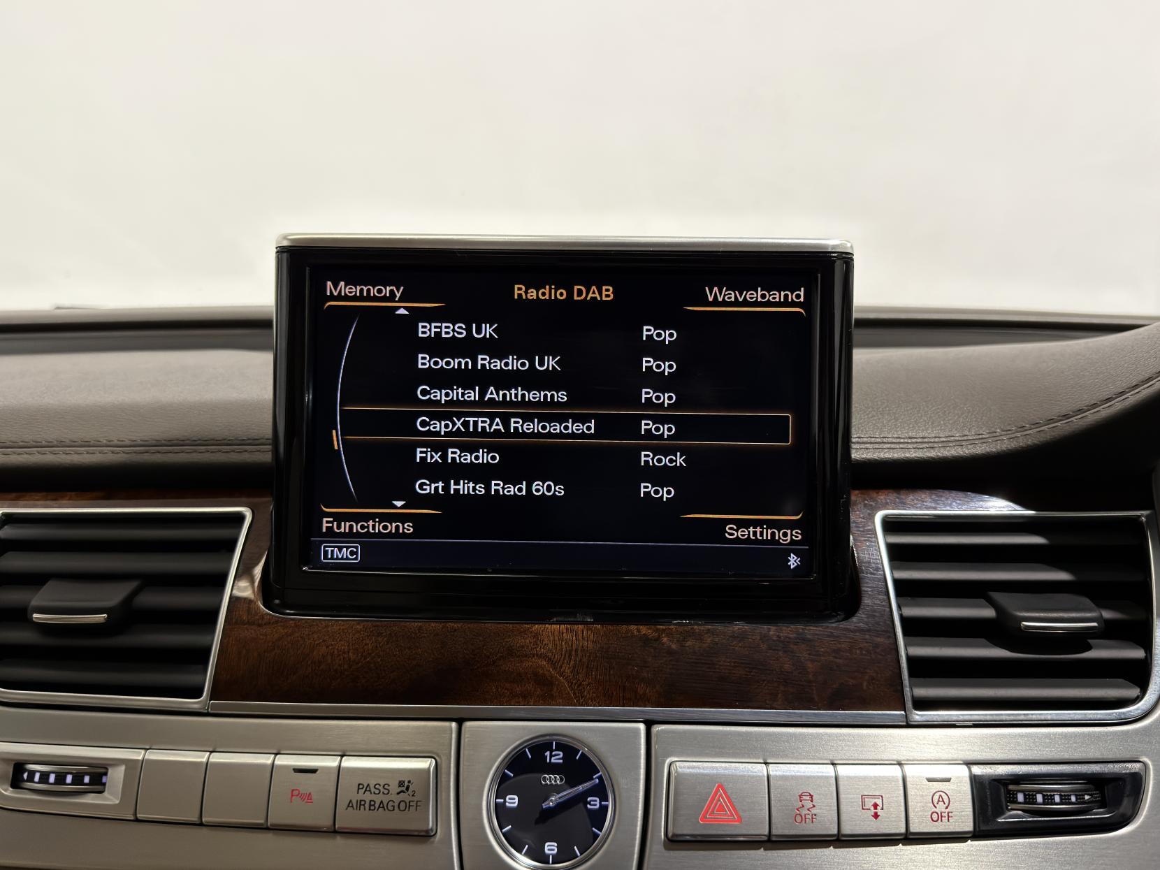 Audi A8 3.0 TDI V6 Sport Executive Saloon 4dr Diesel Tiptronic quattro Euro 5 (s/s) (250 ps)