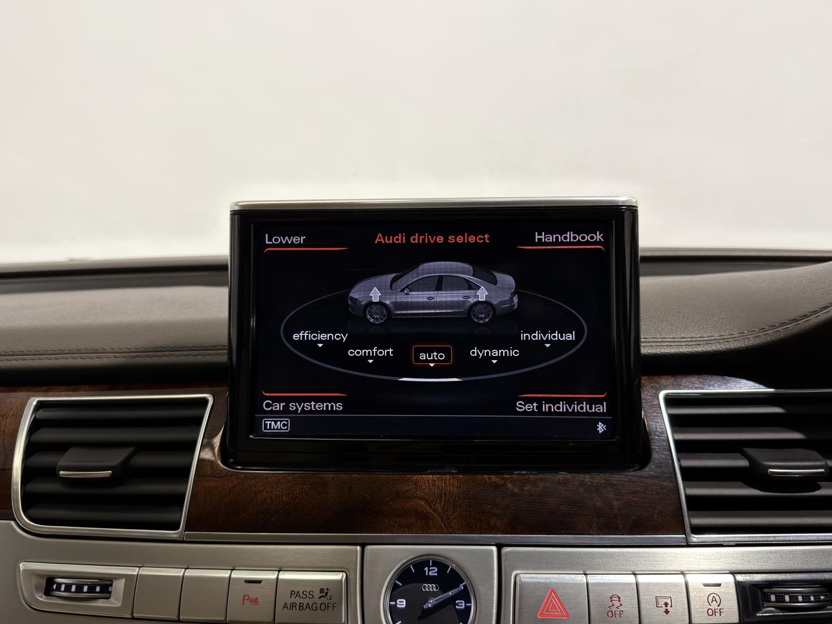 Audi A8 3.0 TDI V6 Sport Executive Saloon 4dr Diesel Tiptronic quattro Euro 5 (s/s) (250 ps)