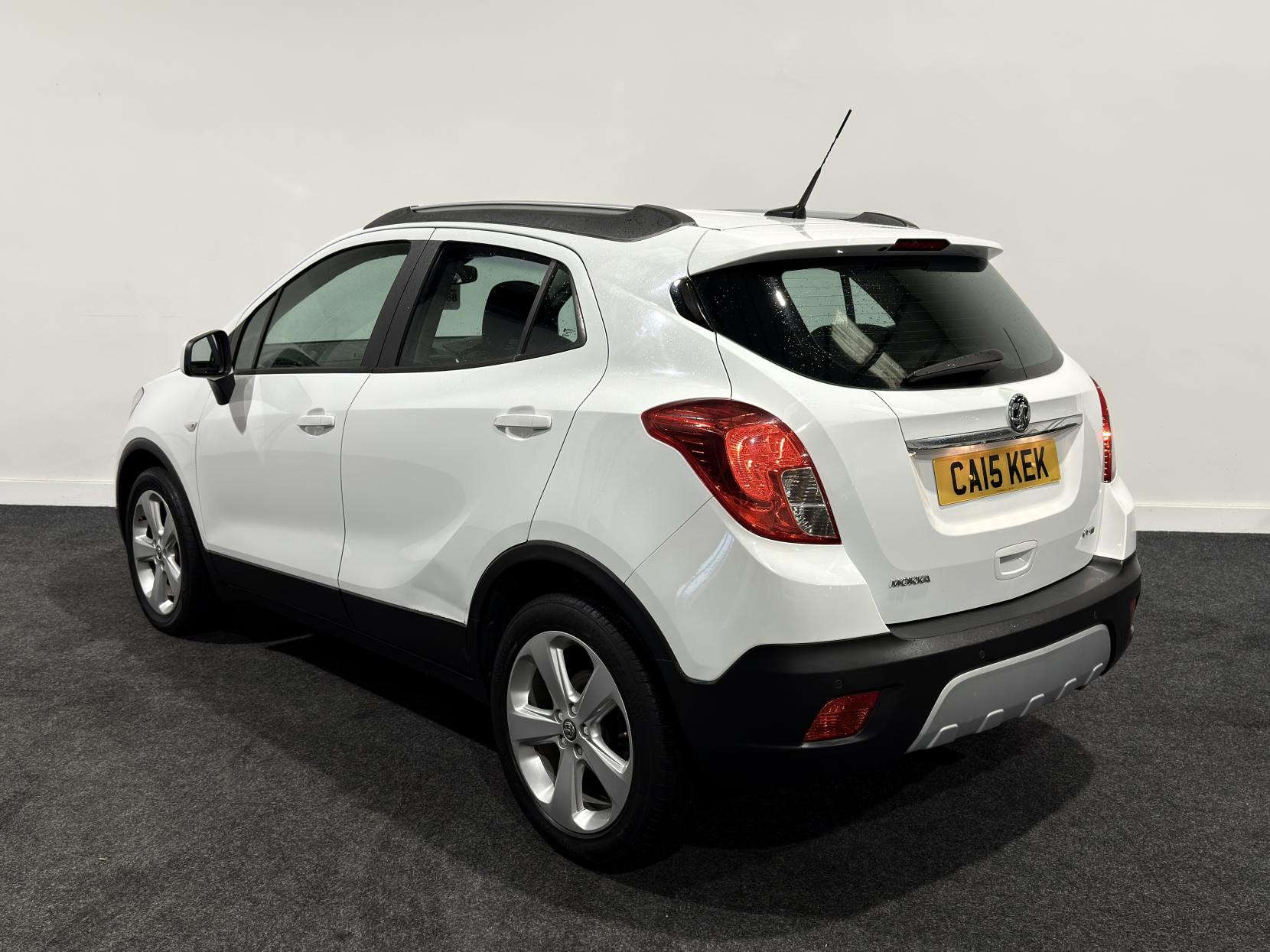 Vauxhall Mokka 1.6 CDTi Exclusiv SUV 5dr Diesel Manual 2WD Euro 6 (s/s) (136 ps)