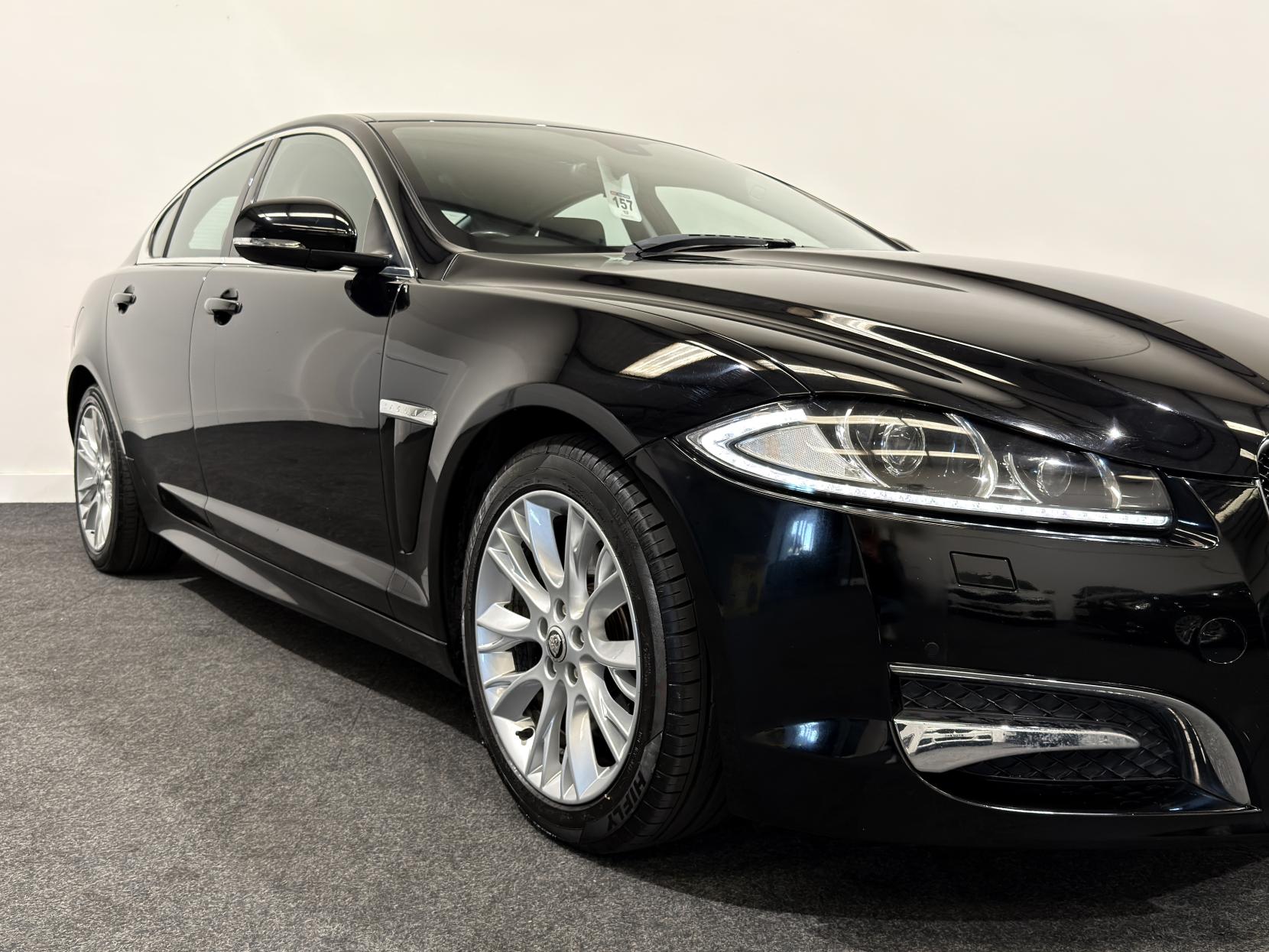 Jaguar XF 2.2d Sport Saloon 4dr Diesel Auto Euro 5 (s/s) (200 ps)