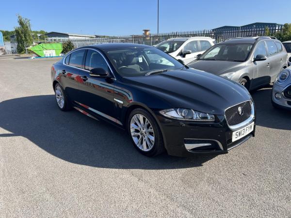 Jaguar XF 2.2d Sport Saloon 4dr Diesel Auto Euro 5 (s/s) (200 ps)