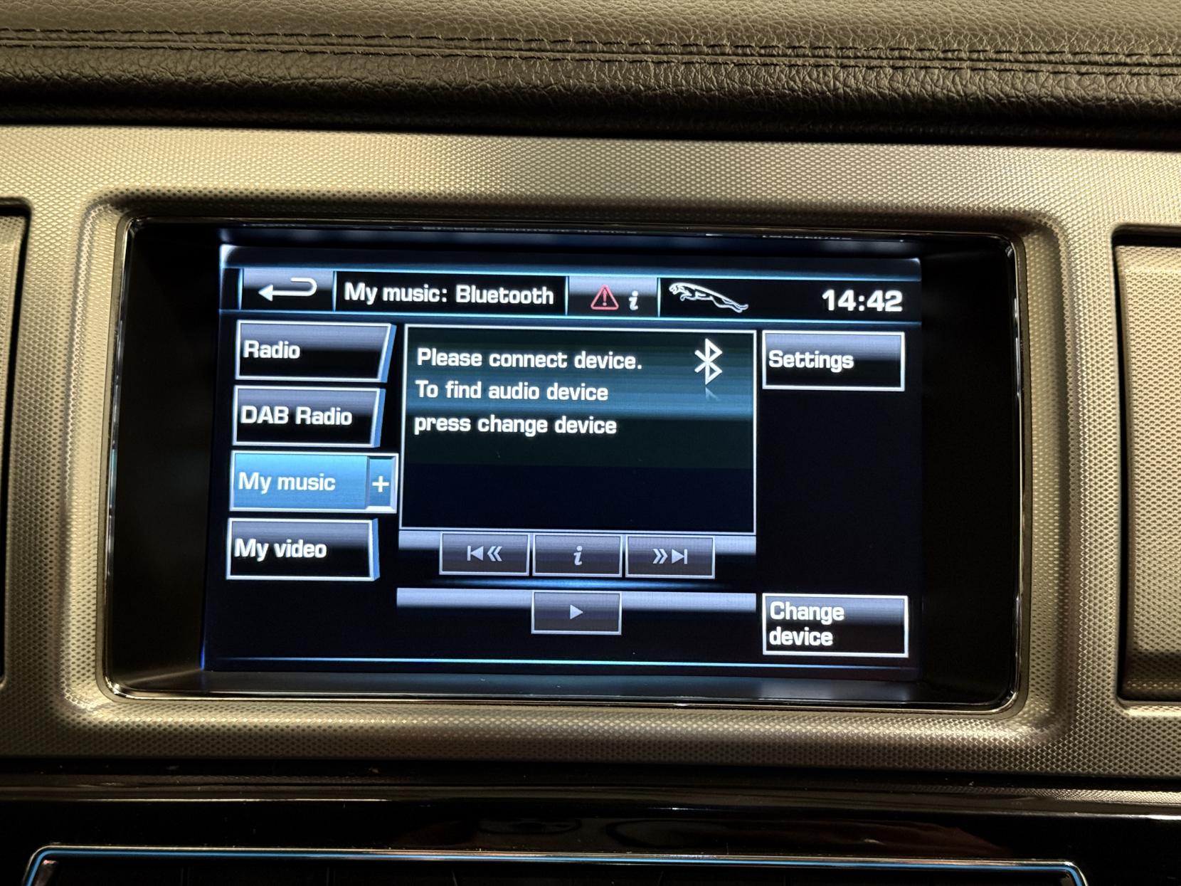 Jaguar XF 2.2d Sport Saloon 4dr Diesel Auto Euro 5 (s/s) (200 ps)