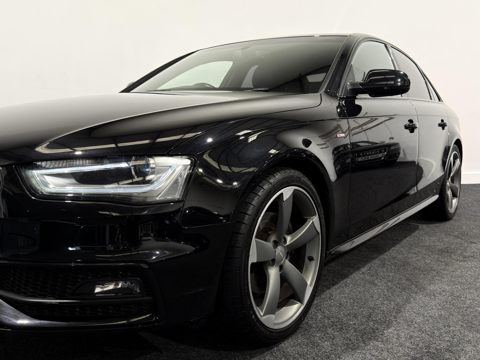 Audi A4 2.0 TDI Black Edition Saloon 4dr Diesel Manual Euro 5 (s/s) (150 ps)