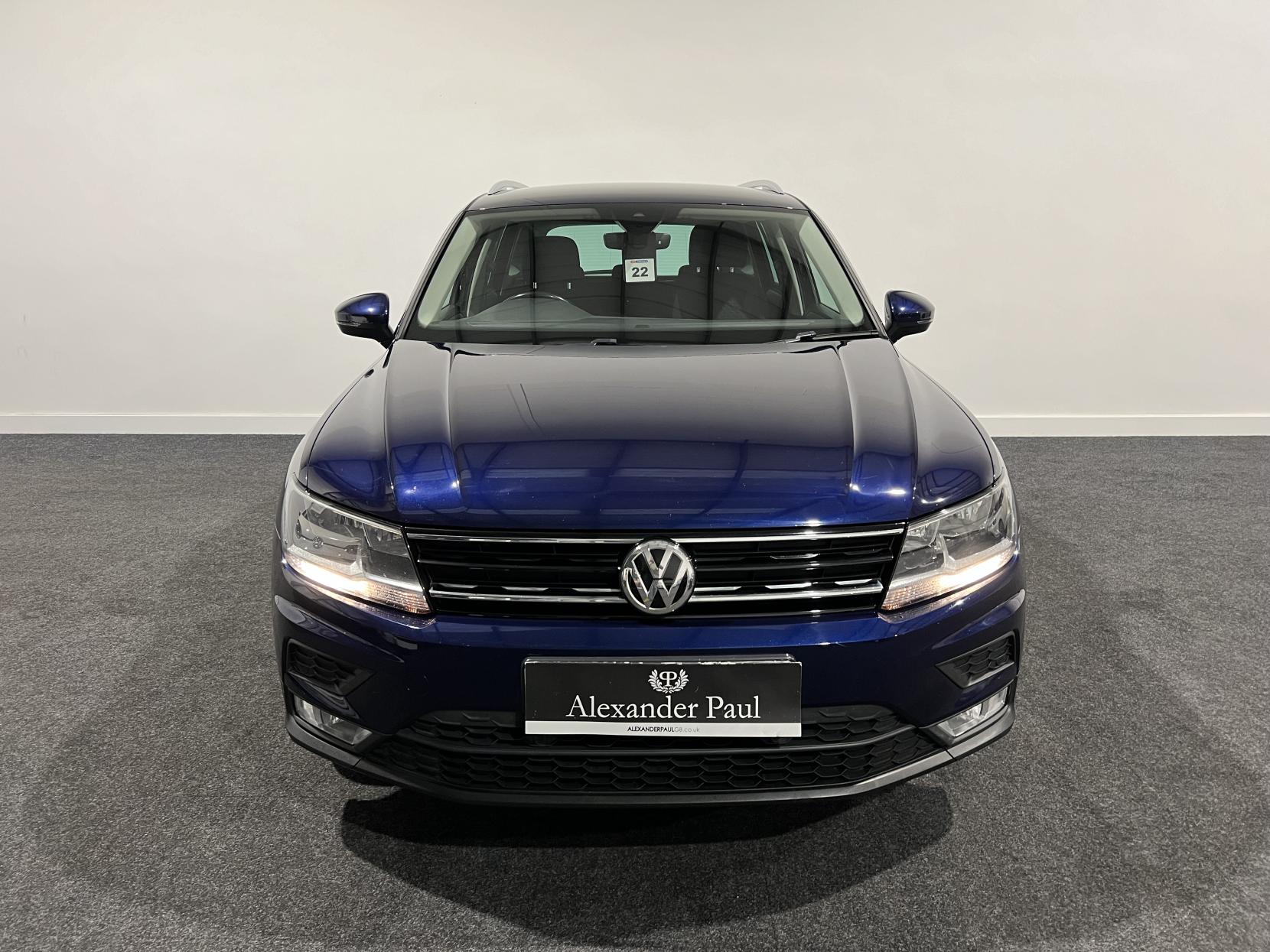 Volkswagen Tiguan 2.0 TDI BlueMotion Tech SE Navigation SUV 5dr Diesel Manual Euro 6 (s/s) (150 ps)