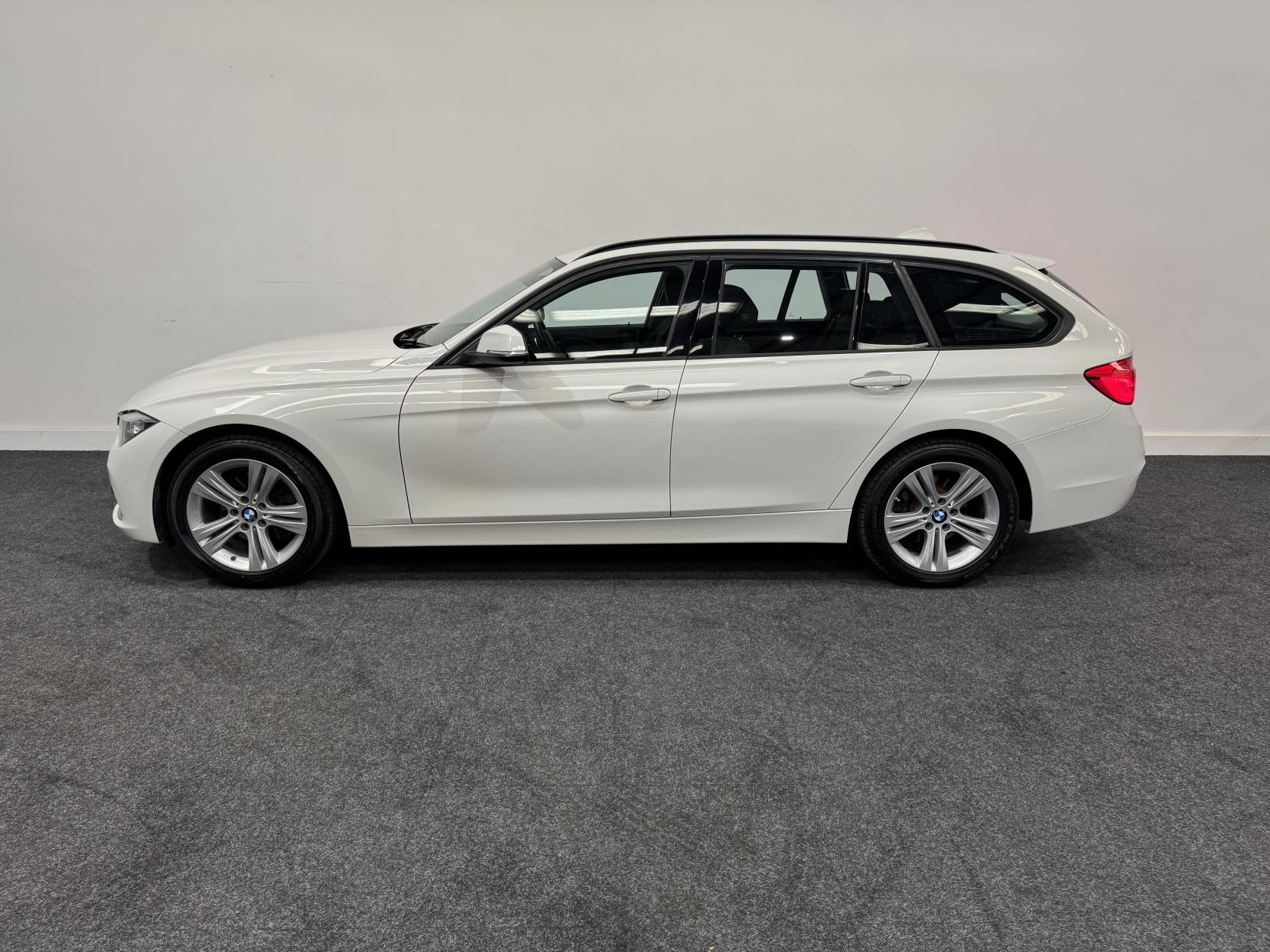 BMW 3 Series 2.0 320d Sport Touring 5dr Diesel Auto Euro 6 (s/s) (190 ps)