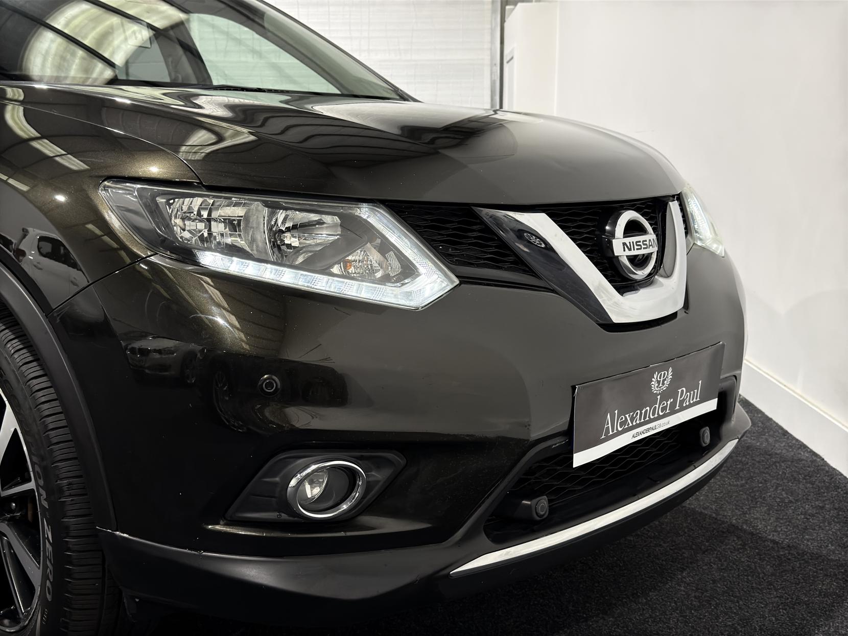 Nissan X-Trail 1.6 dCi n-tec SUV 5dr Diesel Manual 4WD Euro 5 (s/s) (130 ps)