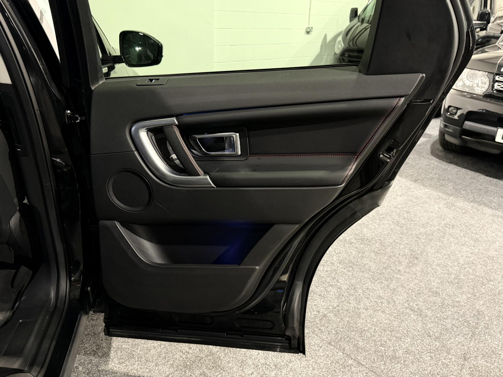 Land Rover Discovery Sport 2.0 TD4 HSE Dynamic Lux SUV 5dr Diesel Auto 4WD Euro 6 (s/s) (180 ps)