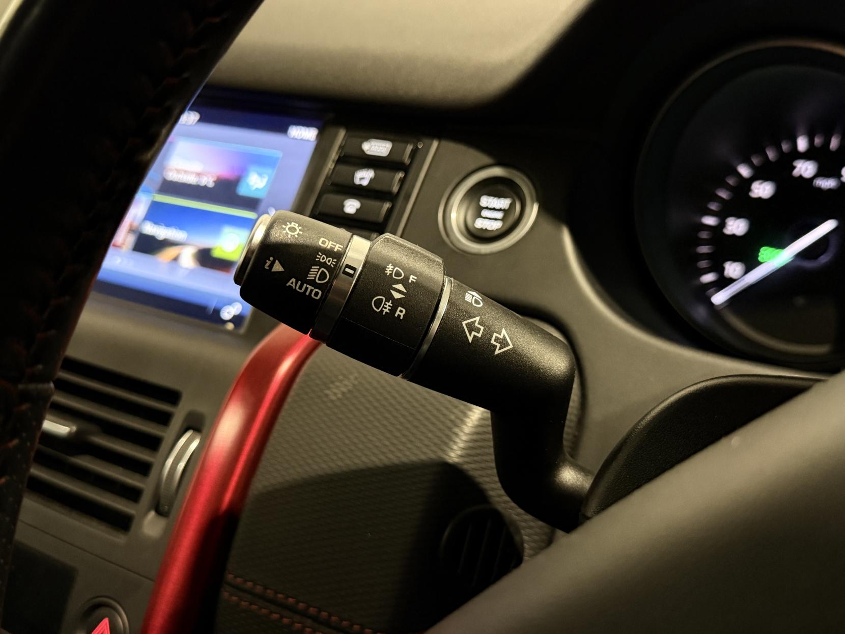 Land Rover Discovery Sport 2.0 TD4 HSE Dynamic Lux SUV 5dr Diesel Auto 4WD Euro 6 (s/s) (180 ps)