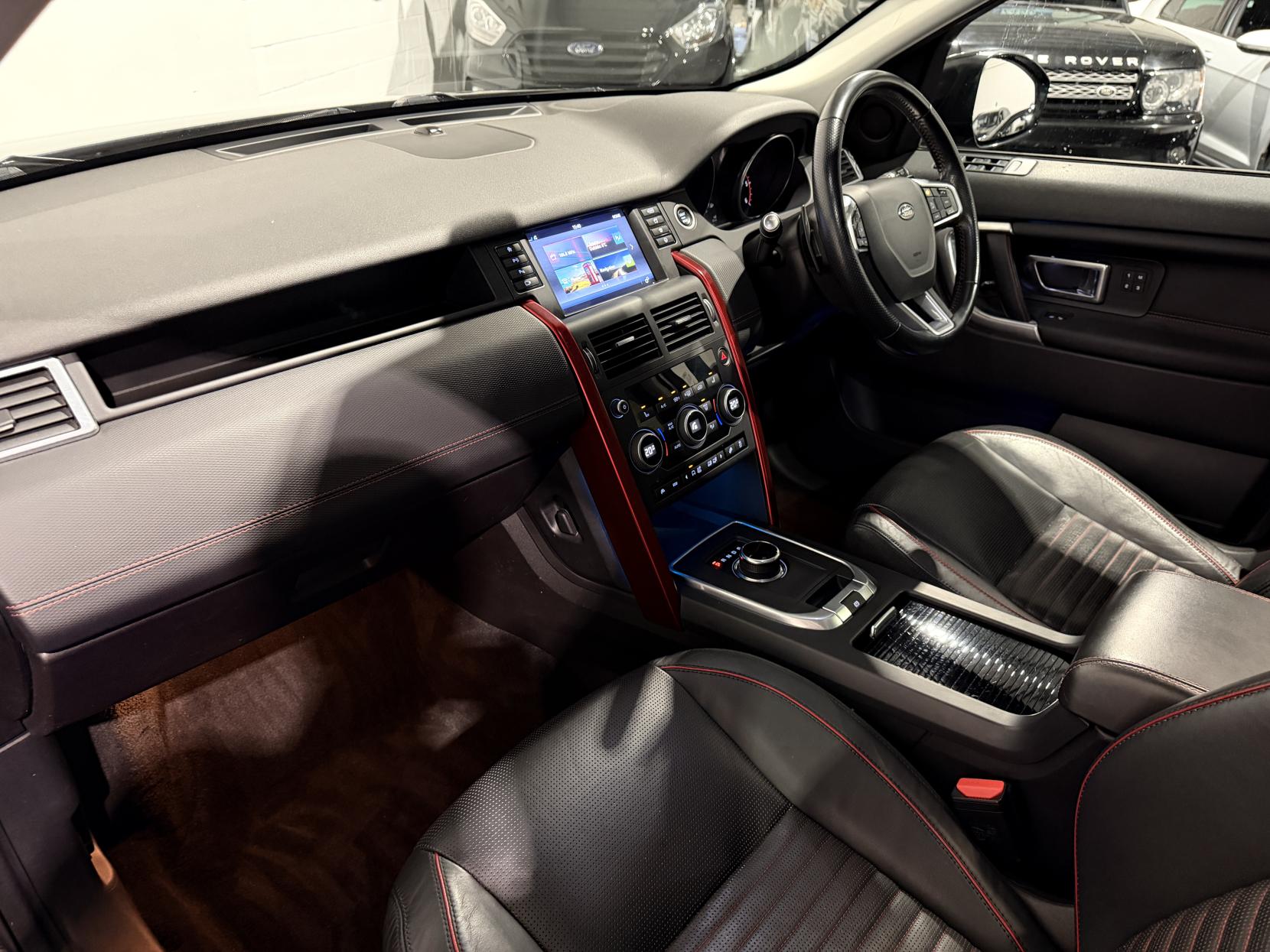 Land Rover Discovery Sport 2.0 TD4 HSE Dynamic Lux SUV 5dr Diesel Auto 4WD Euro 6 (s/s) (180 ps)