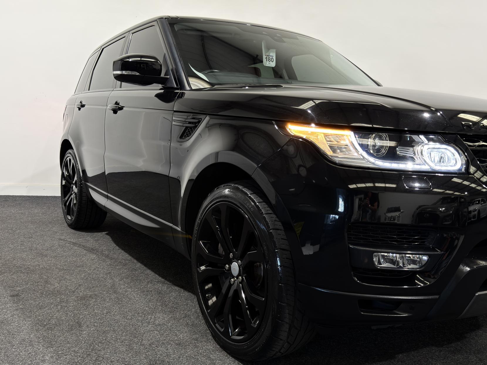 Land Rover Range Rover Sport 3.0 SD V6 HSE Dynamic SUV 5dr Diesel Auto 4WD Euro 6 (s/s) (306 ps)