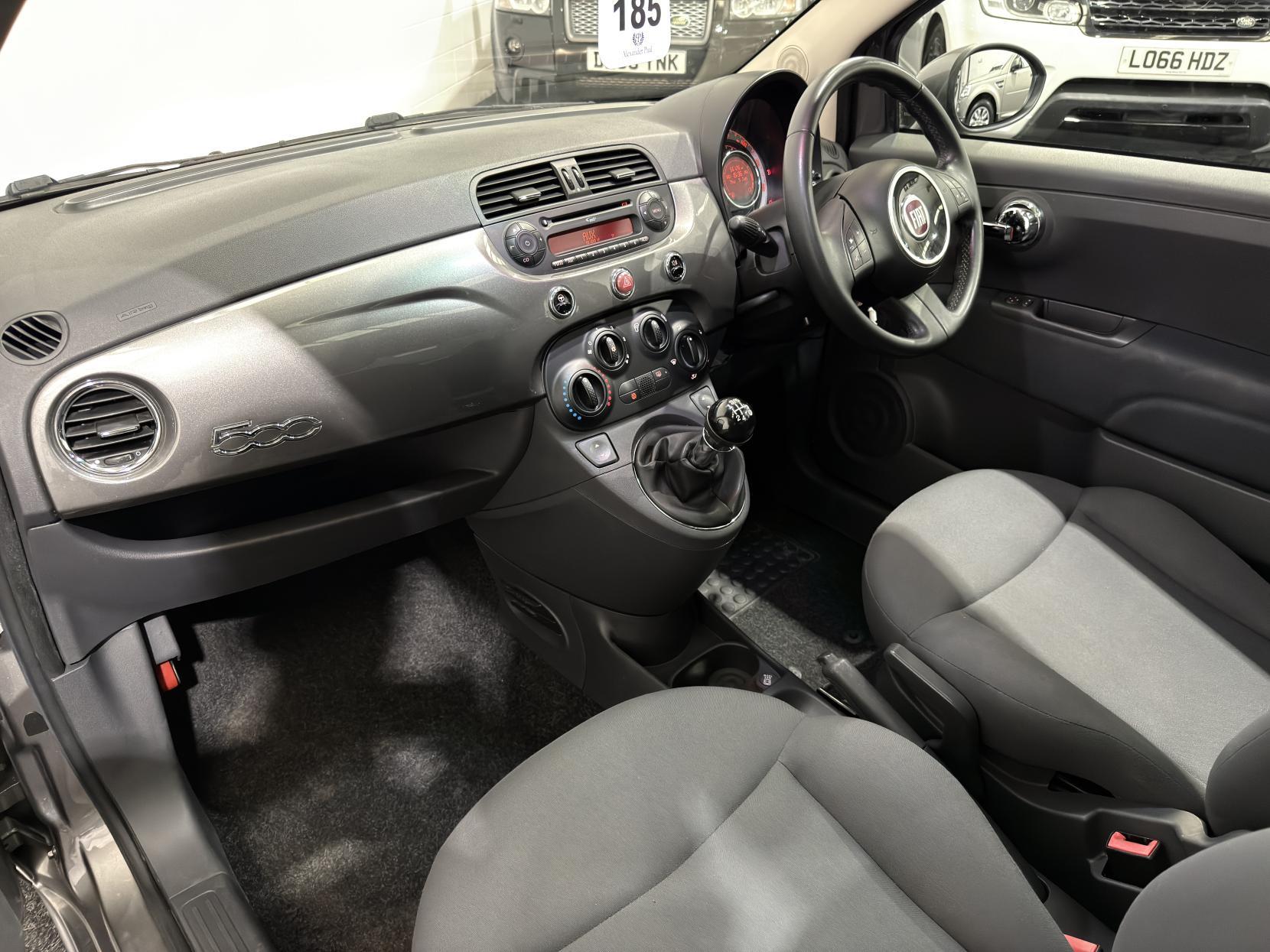Fiat 500 1.2 Lounge Hatchback 3dr Petrol Manual Euro 4 (69 bhp)