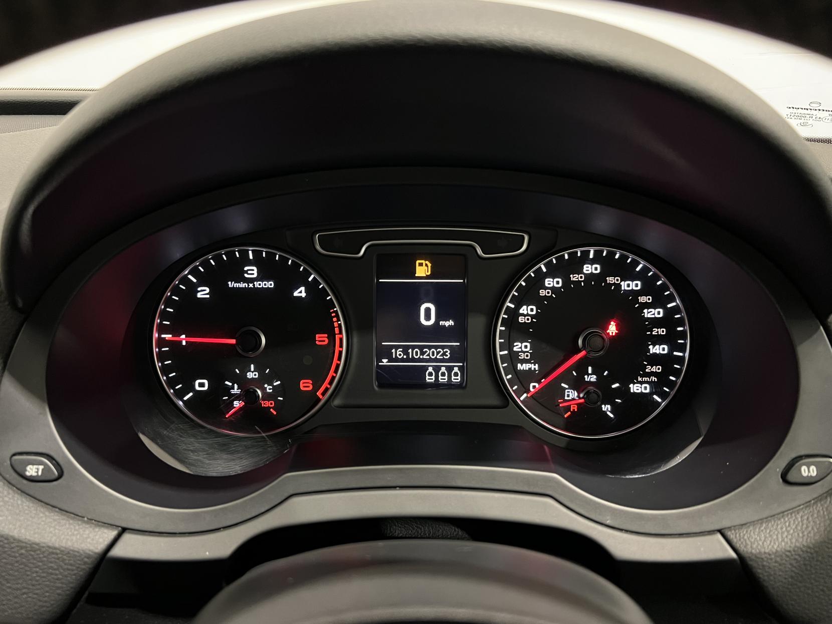 Audi Q3 2.0 TDI S line SUV 5dr Diesel Manual quattro Euro 5 (s/s) (140 ps)