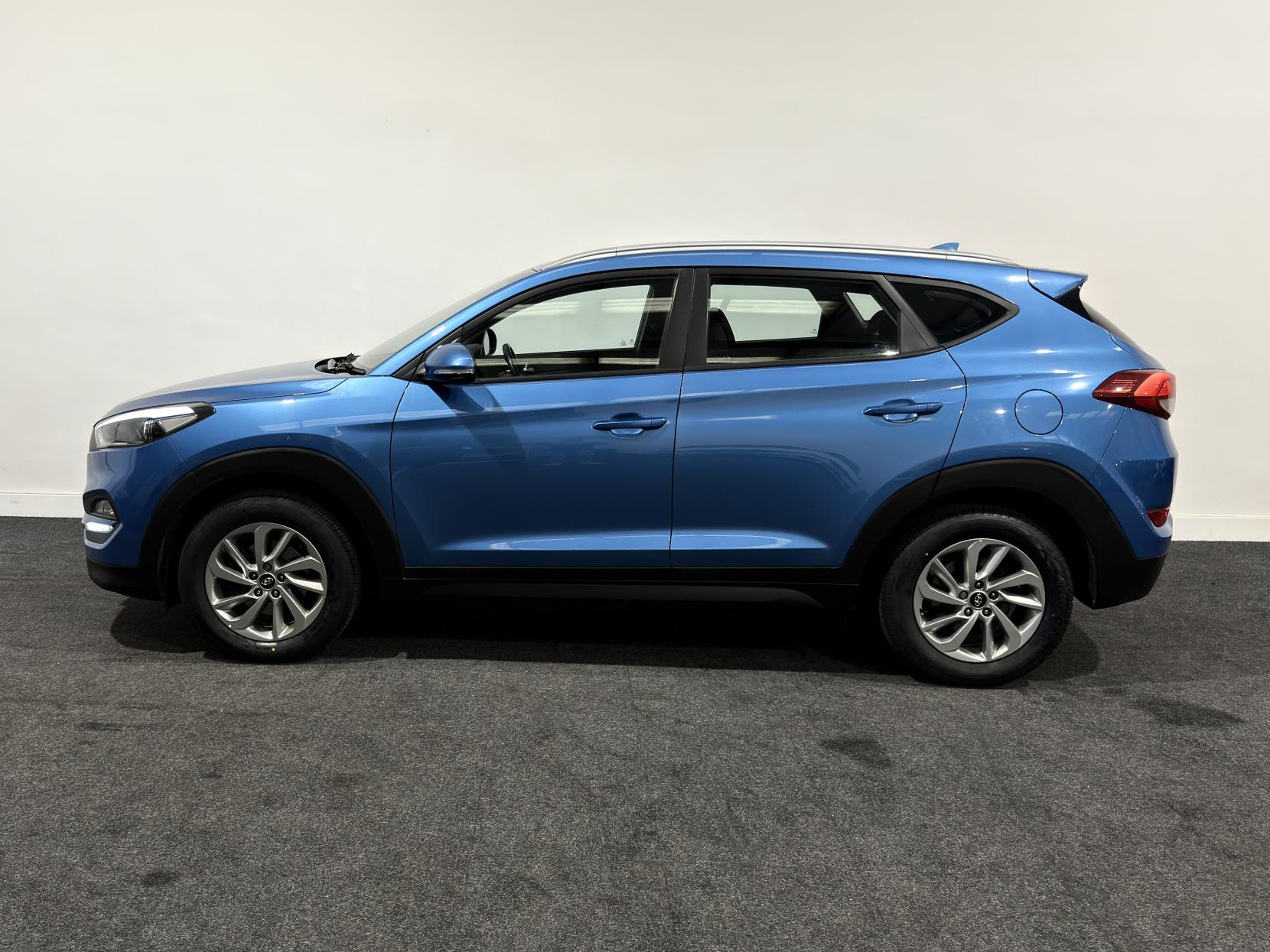 Hyundai TUCSON 1.7 CRDi Blue Drive SE Nav SUV 5dr Diesel Manual Euro 6 (s/s) (116 ps)