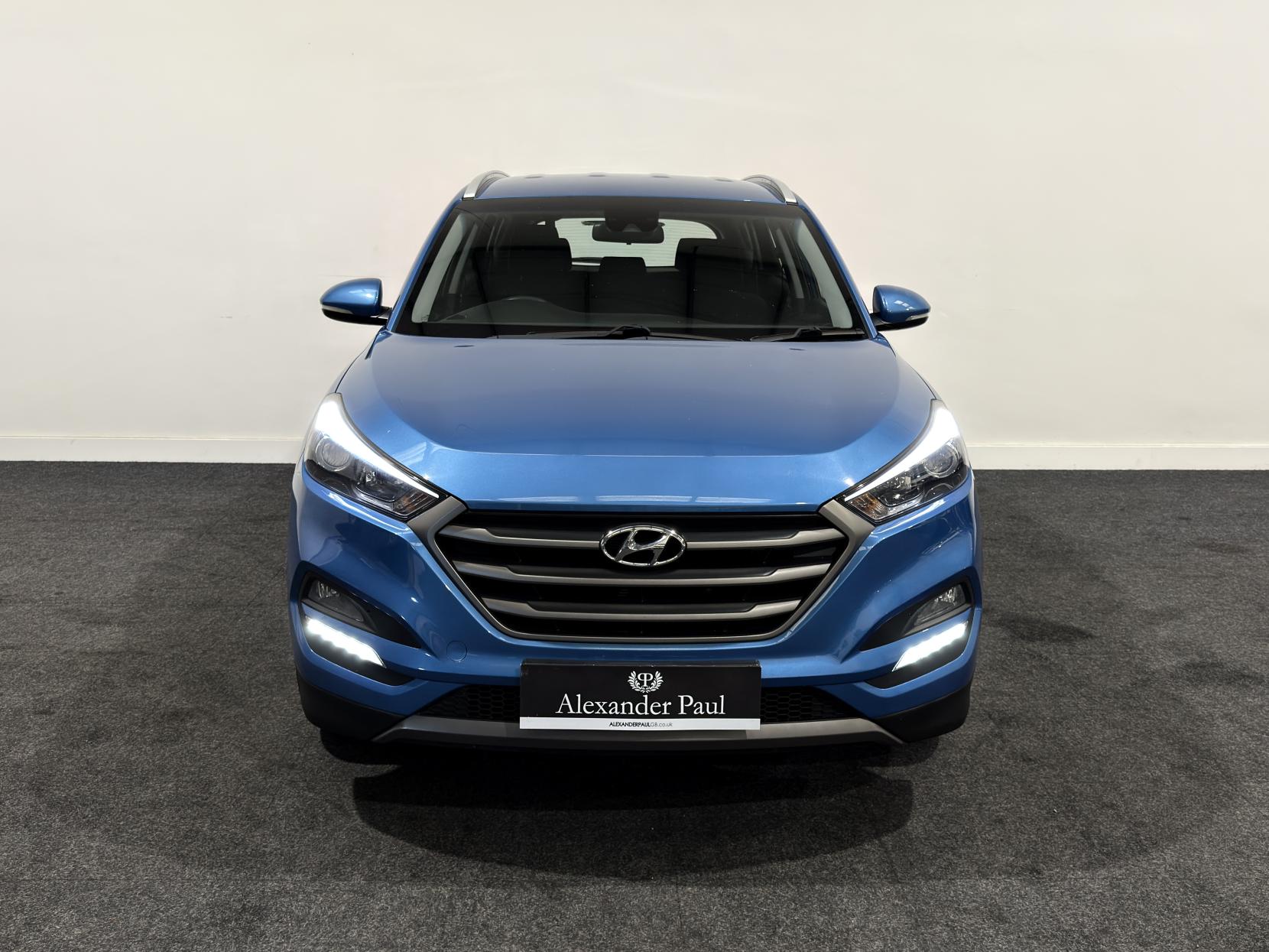 Hyundai TUCSON 1.7 CRDi Blue Drive SE Nav SUV 5dr Diesel Manual Euro 6 (s/s) (116 ps)