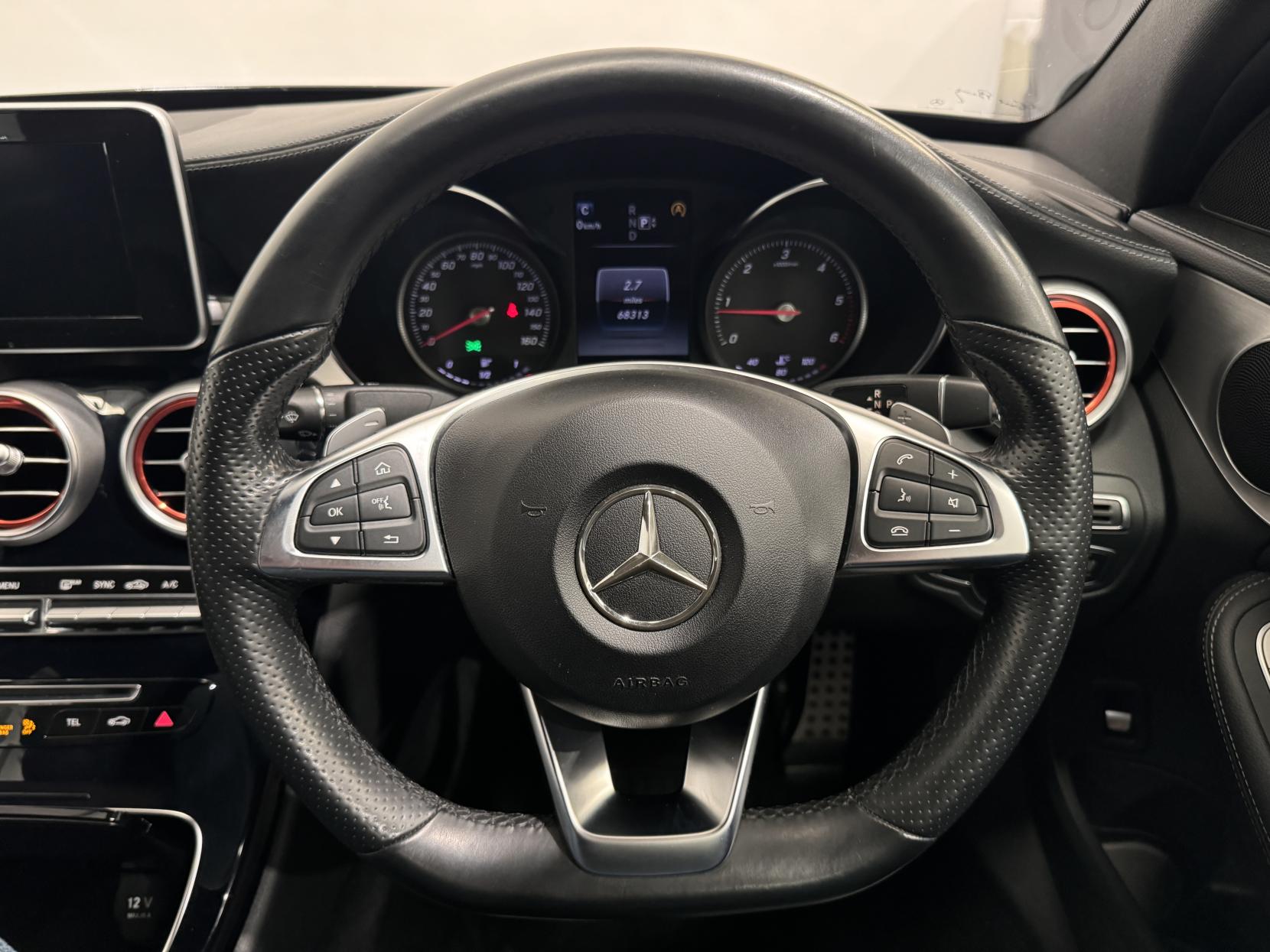 Mercedes-Benz C Class 2.1 C250 BlueTEC AMG Line Saloon 4dr Diesel G-Tronic+ Euro 6 (s/s) (204 ps)