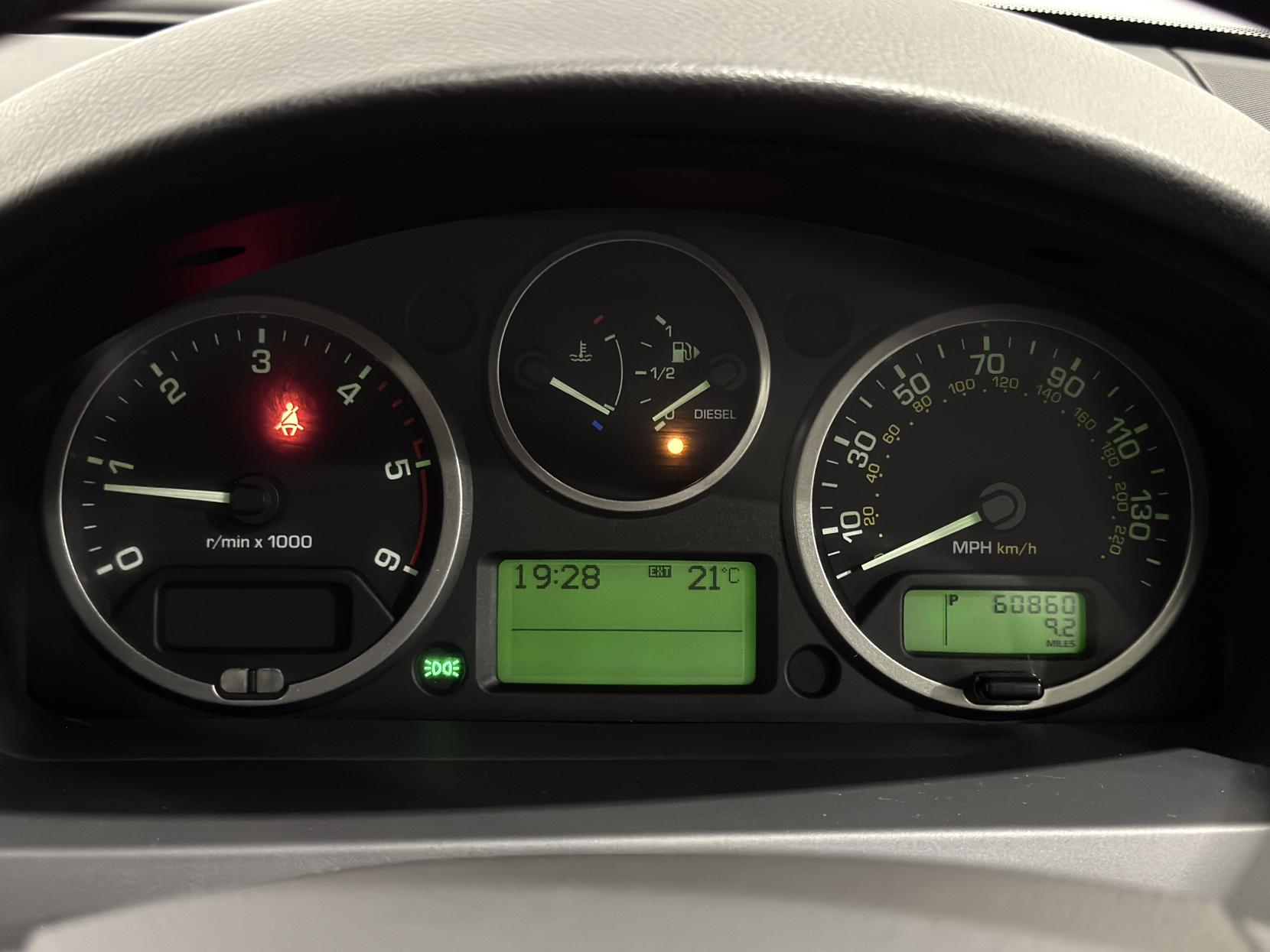 Land Rover Freelander 2 2.2 SD4 HSE SUV 5dr Diesel CommandShift 4WD Euro 5 (190 ps)