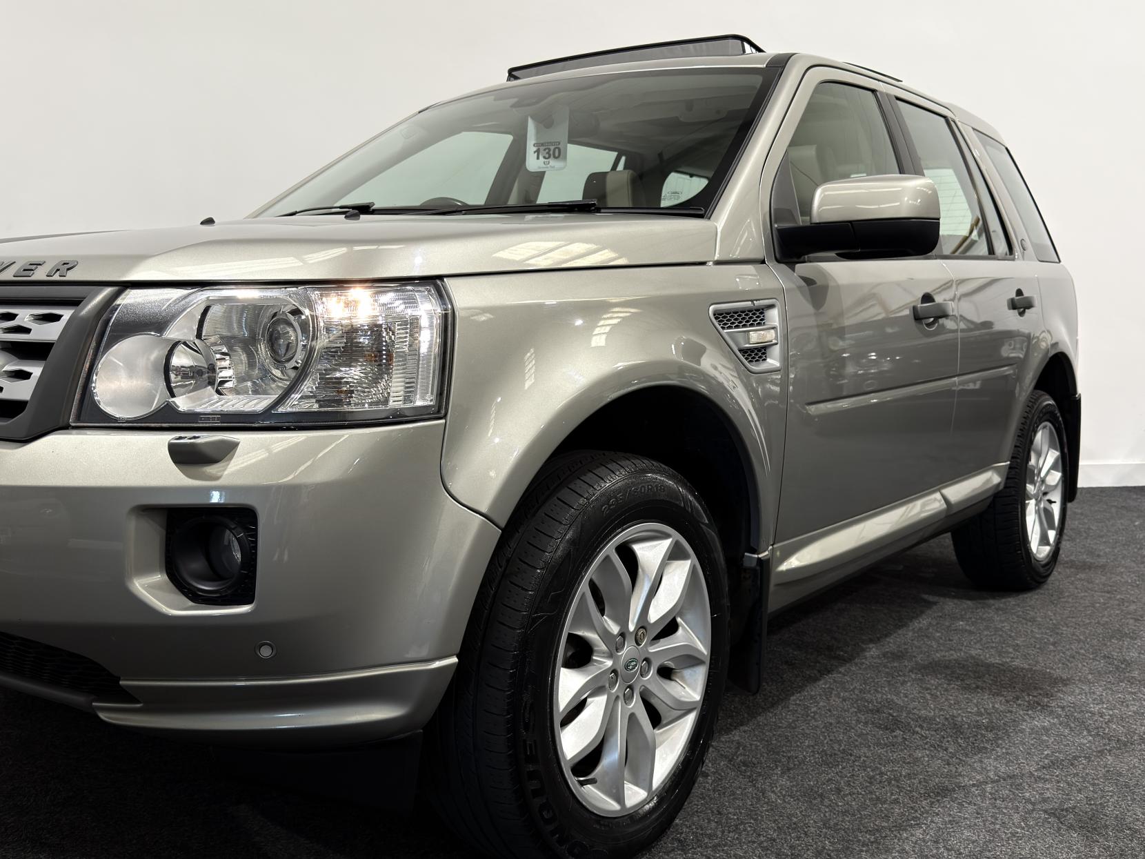 Land Rover Freelander 2 2.2 SD4 HSE SUV 5dr Diesel CommandShift 4WD Euro 5 (190 ps)