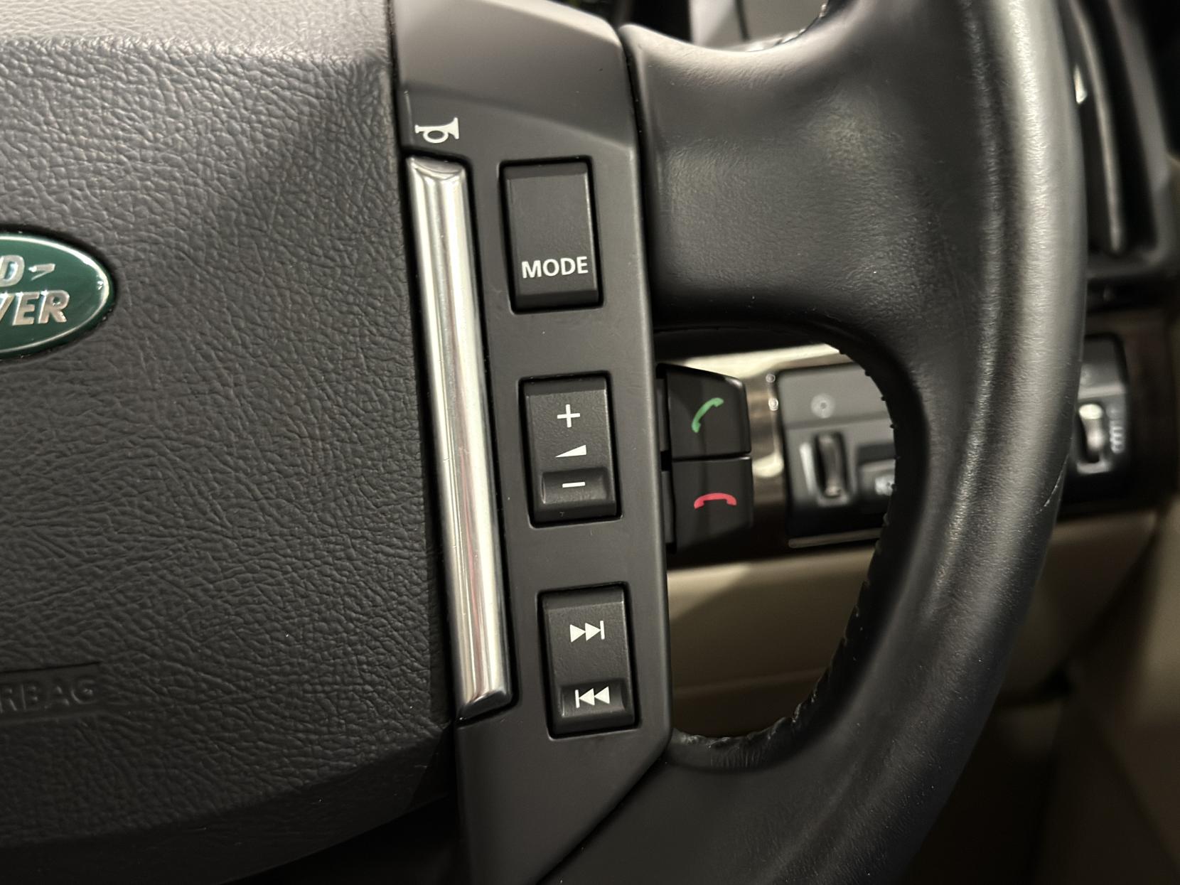Land Rover Freelander 2 2.2 SD4 HSE SUV 5dr Diesel CommandShift 4WD Euro 5 (190 ps)