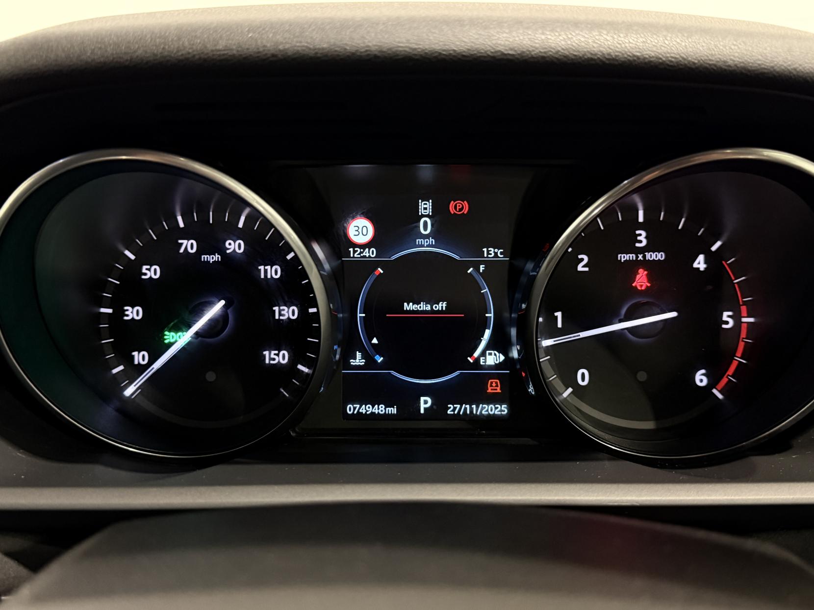 Land Rover Discovery 3.0 TD V6 HSE SUV 5dr Diesel Auto 4WD Euro 6 (s/s) (258 ps)