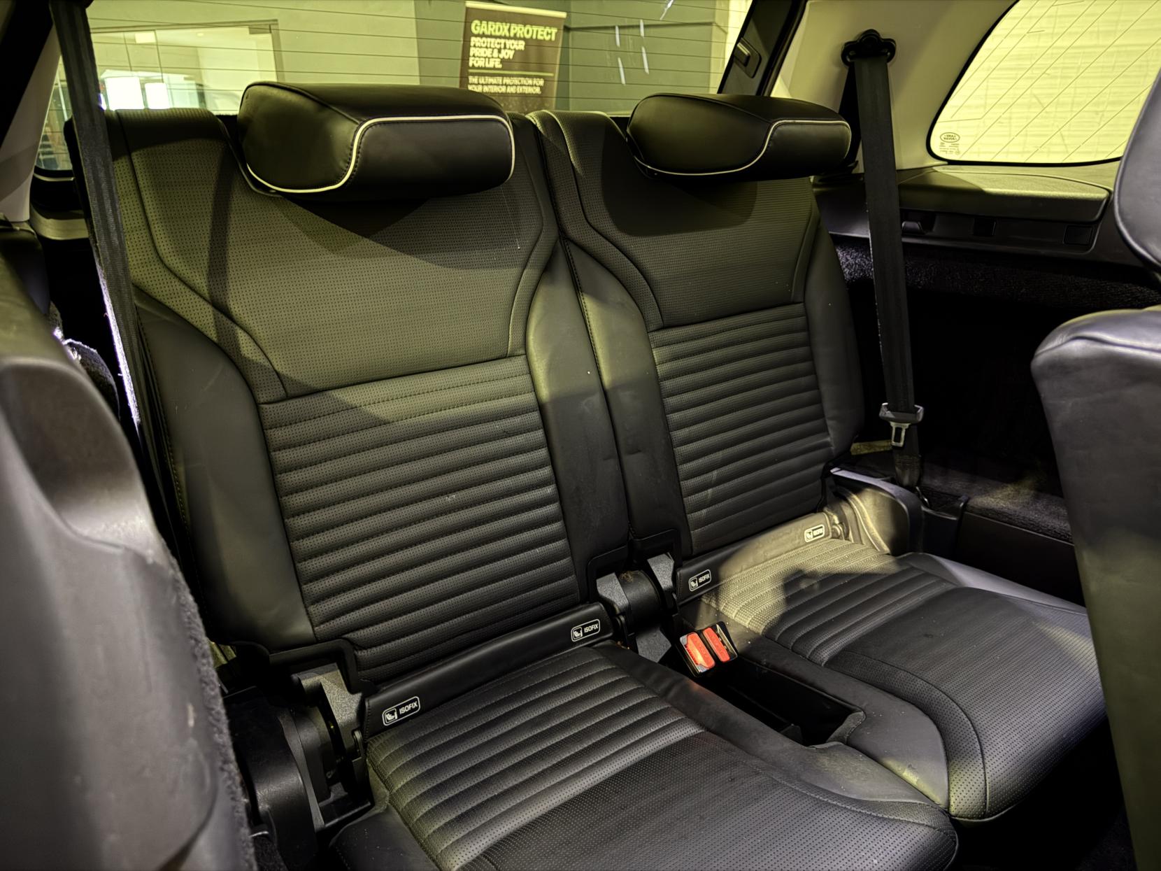 Land Rover Discovery 3.0 TD V6 HSE SUV 5dr Diesel Auto 4WD Euro 6 (s/s) (258 ps)