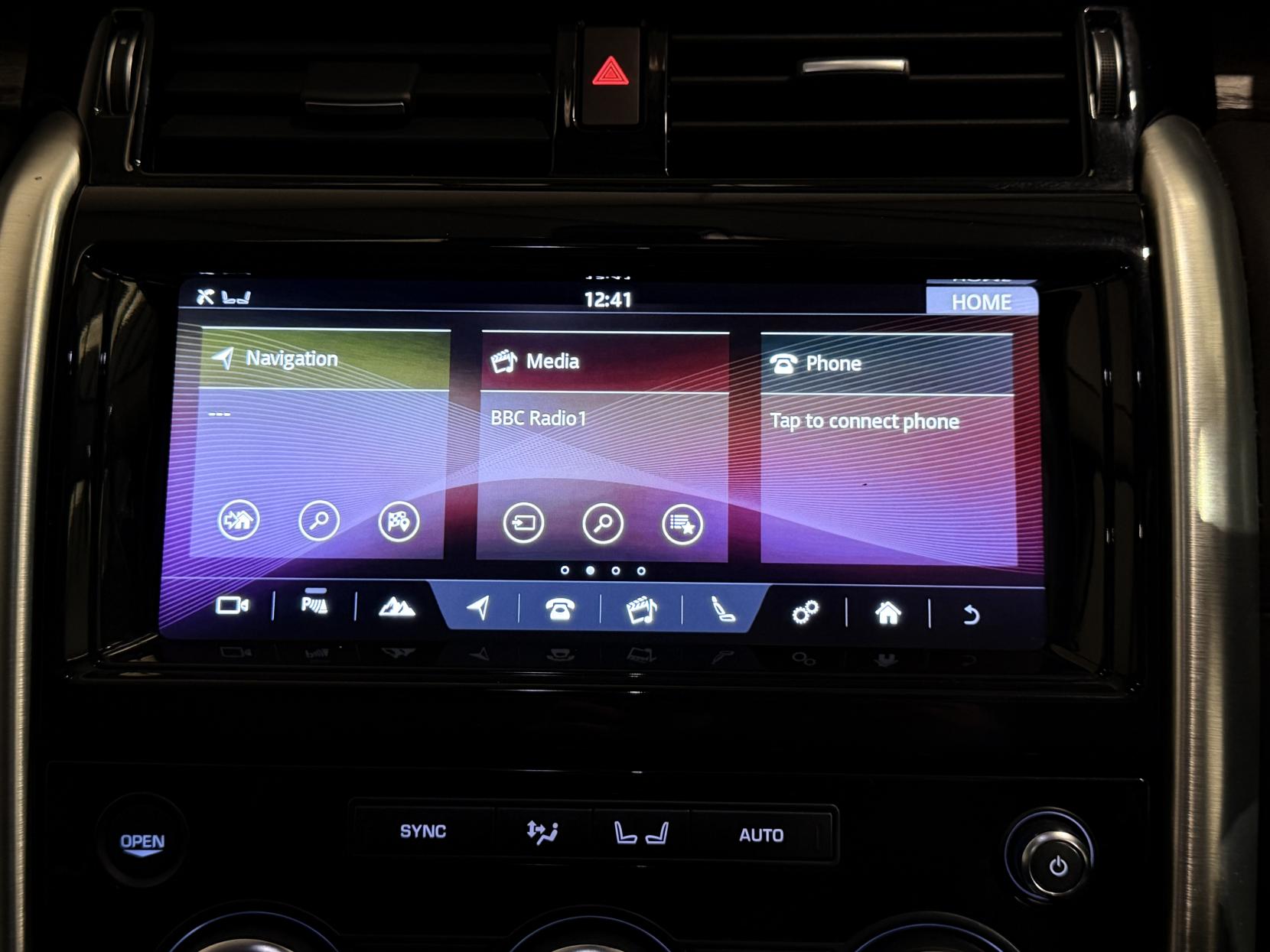 Land Rover Discovery 3.0 TD V6 HSE SUV 5dr Diesel Auto 4WD Euro 6 (s/s) (258 ps)