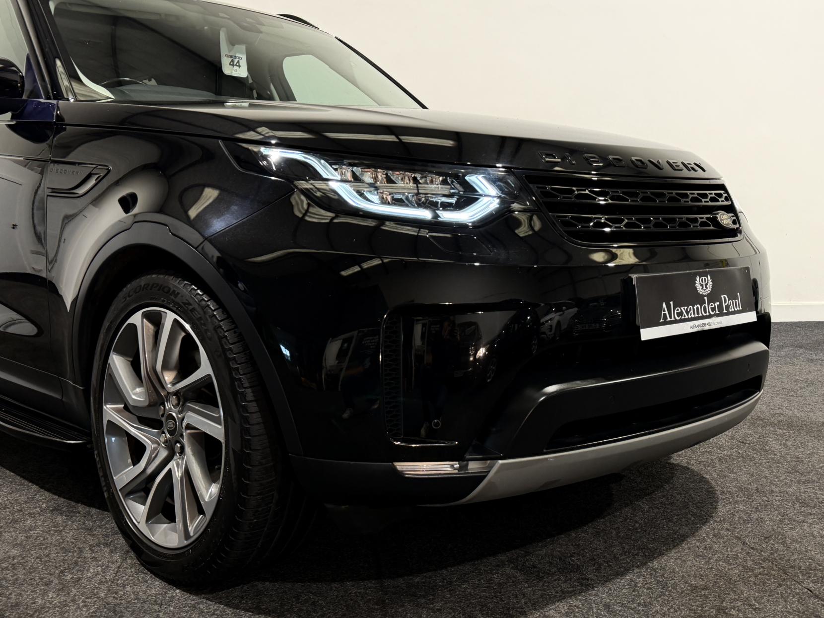 Land Rover Discovery 3.0 TD V6 HSE SUV 5dr Diesel Auto 4WD Euro 6 (s/s) (258 ps)