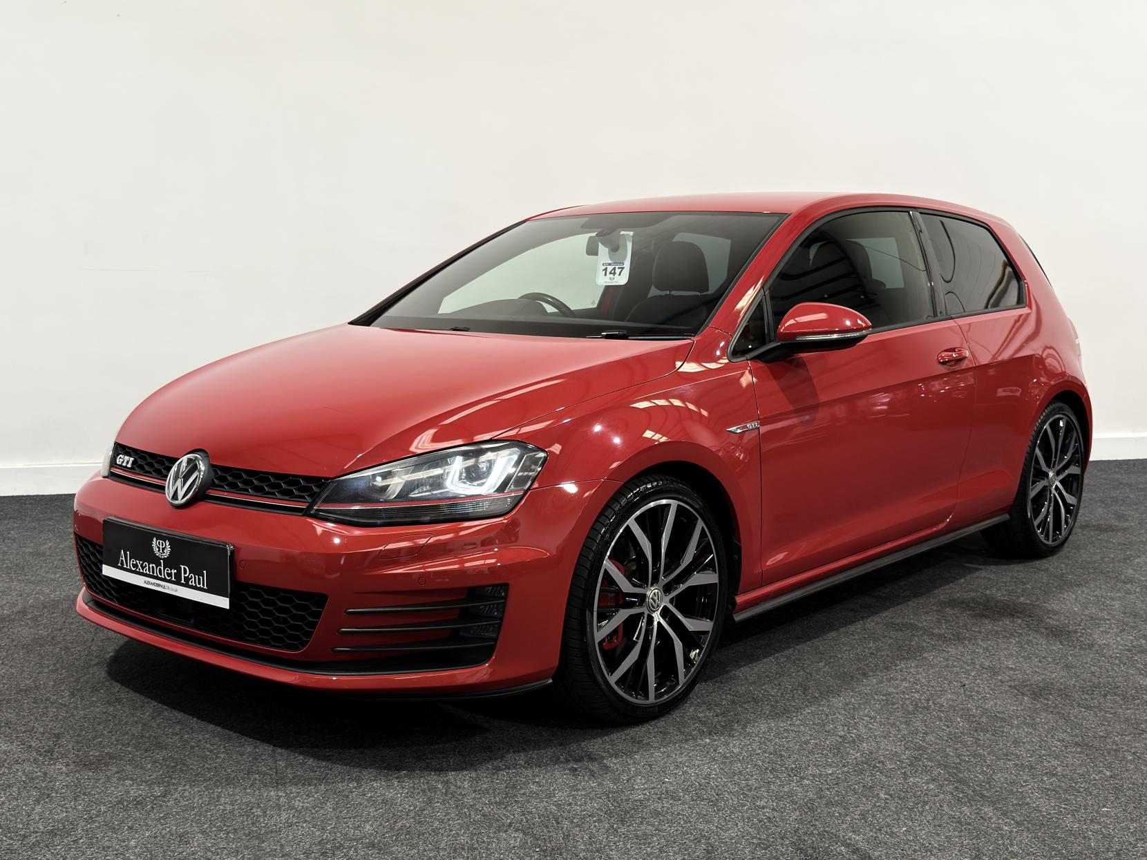 Volkswagen Golf 2.0 TSI BlueMotion Tech GTI Performance Hatchback 3dr Petrol DSG Euro 6 (s/s) (230 ps)