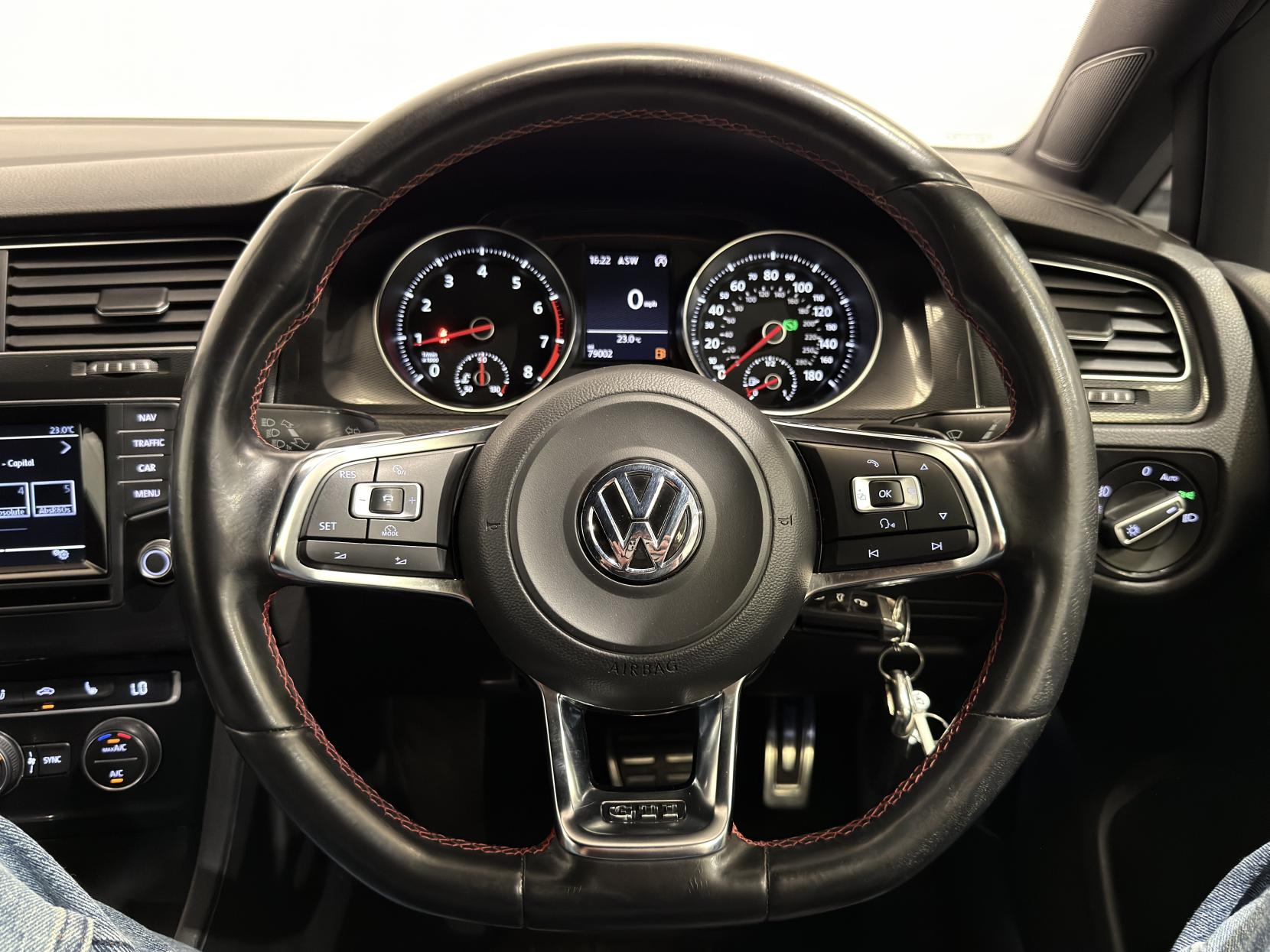 Volkswagen Golf 2.0 TSI BlueMotion Tech GTI Performance Hatchback 3dr Petrol DSG Euro 6 (s/s) (230 ps)