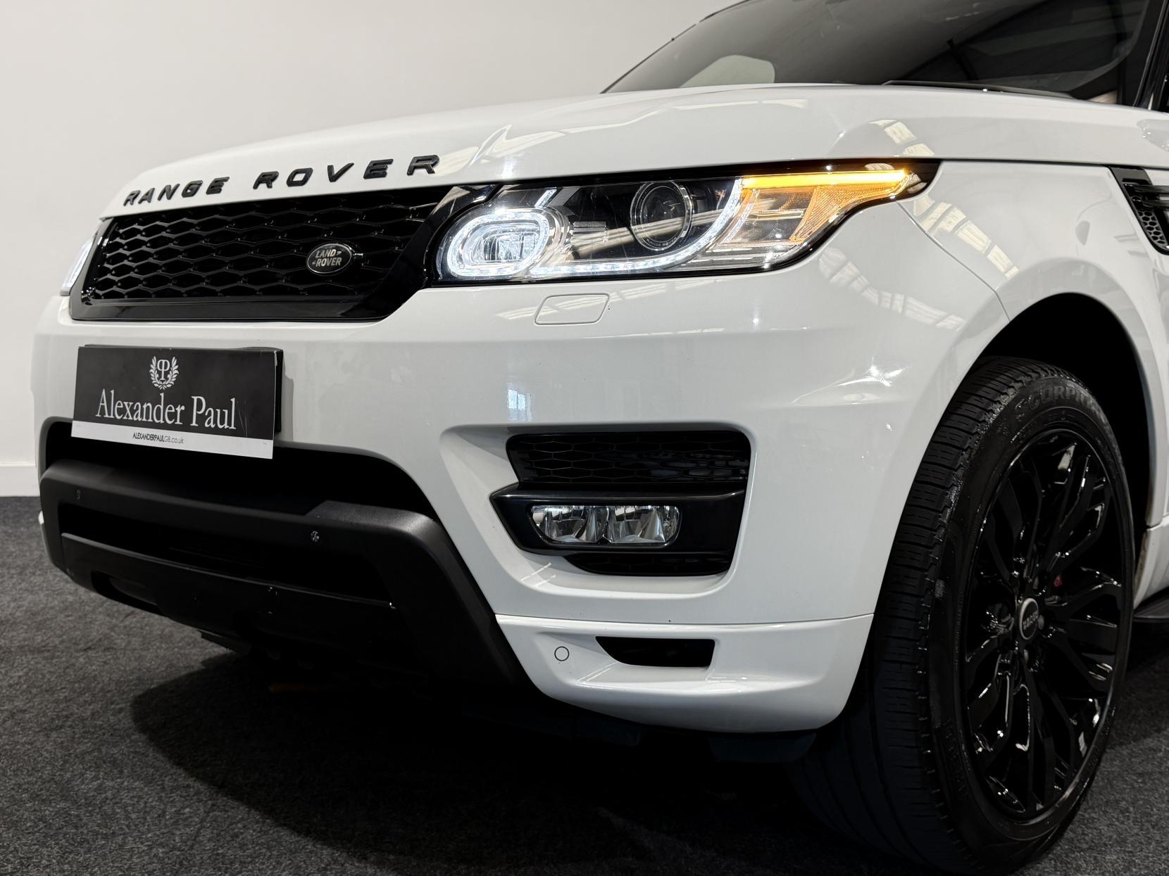 Land Rover Range Rover Sport 3.0 SD V6 Autobiography Dynamic SUV 5dr Diesel Auto 4WD Euro 5 (s/s) (306 ps)