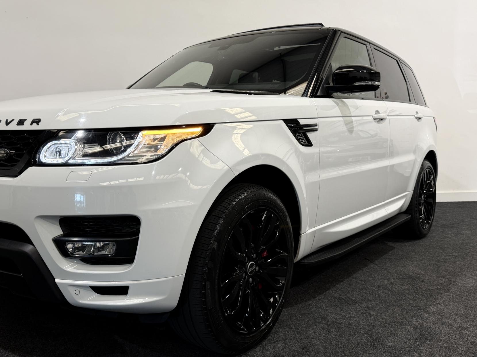 Land Rover Range Rover Sport 3.0 SD V6 Autobiography Dynamic SUV 5dr Diesel Auto 4WD Euro 5 (s/s) (306 ps)