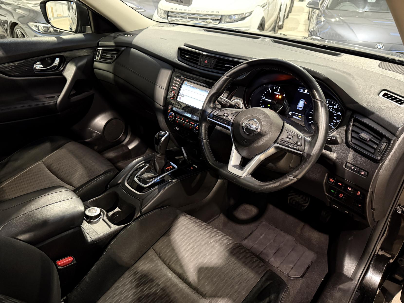 Nissan X-Trail 2.0 dCi N-Connecta SUV 5dr Diesel XTRON 4WD Euro 6 (s/s) (177 ps)