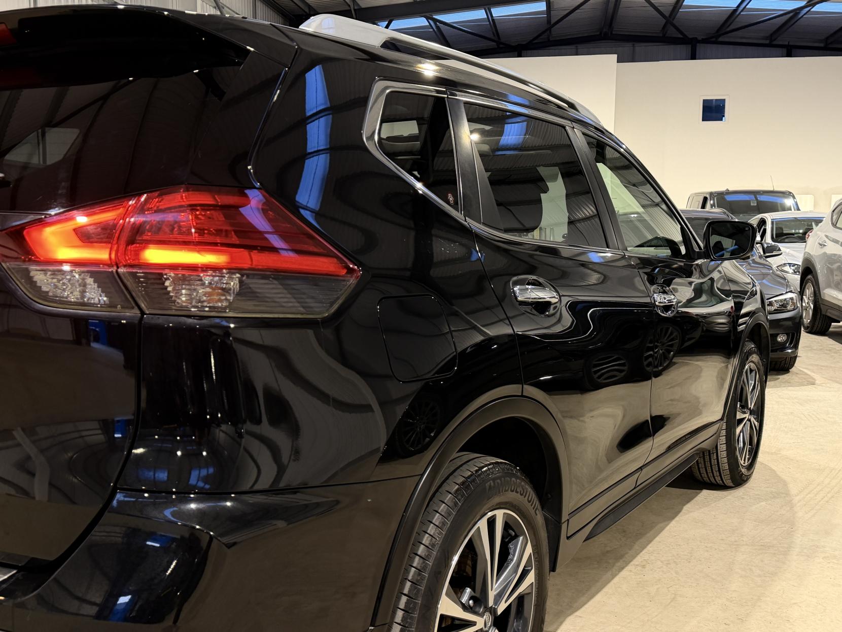 Nissan X-Trail 2.0 dCi N-Connecta SUV 5dr Diesel XTRON 4WD Euro 6 (s/s) (177 ps)