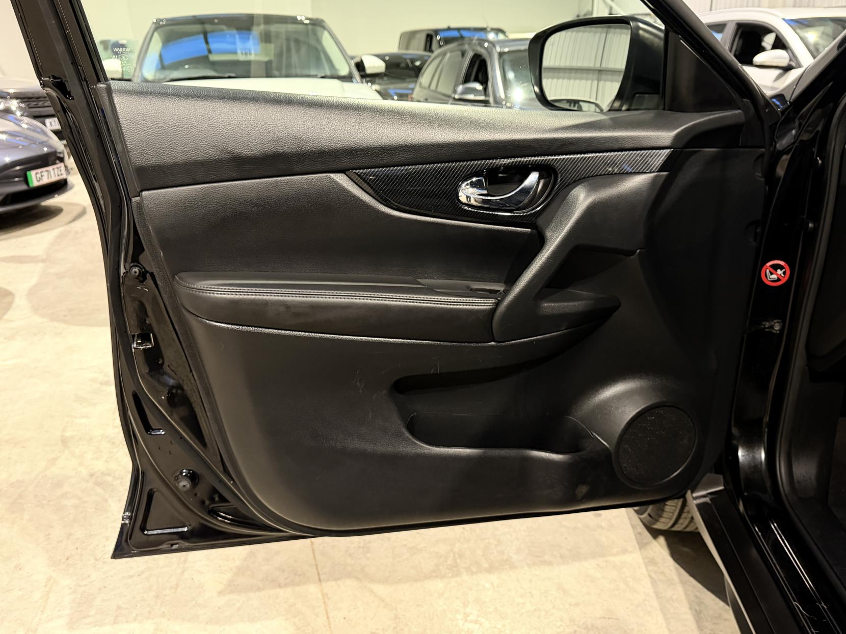 Nissan X-Trail 2.0 dCi N-Connecta SUV 5dr Diesel XTRON 4WD Euro 6 (s/s) (177 ps)