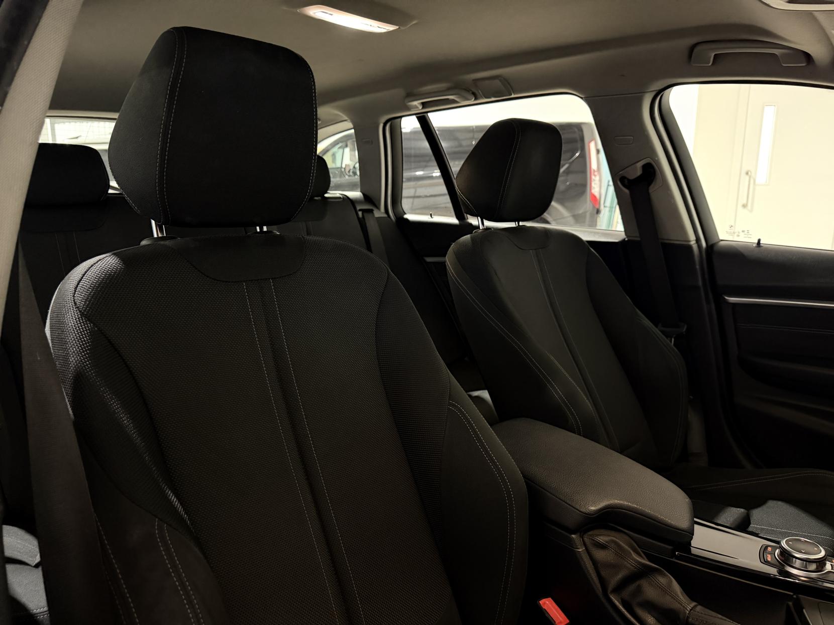 BMW 3 Series 2.0 320i Sport Touring 5dr Petrol Auto Euro 6 (s/s) (184 ps)