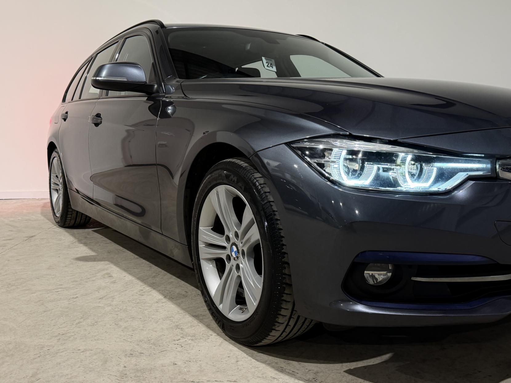 BMW 3 Series 2.0 320i Sport Touring 5dr Petrol Auto Euro 6 (s/s) (184 ps)