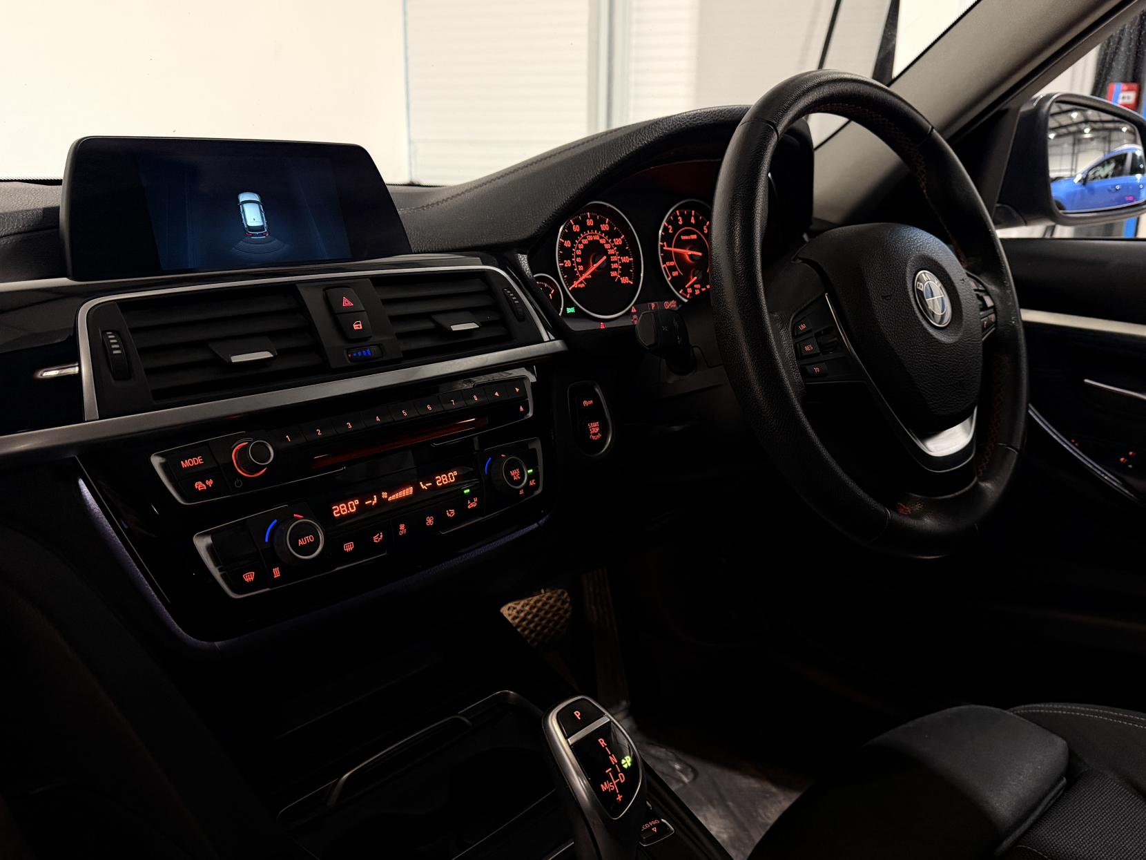 BMW 3 Series 2.0 320i Sport Touring 5dr Petrol Auto Euro 6 (s/s) (184 ps)