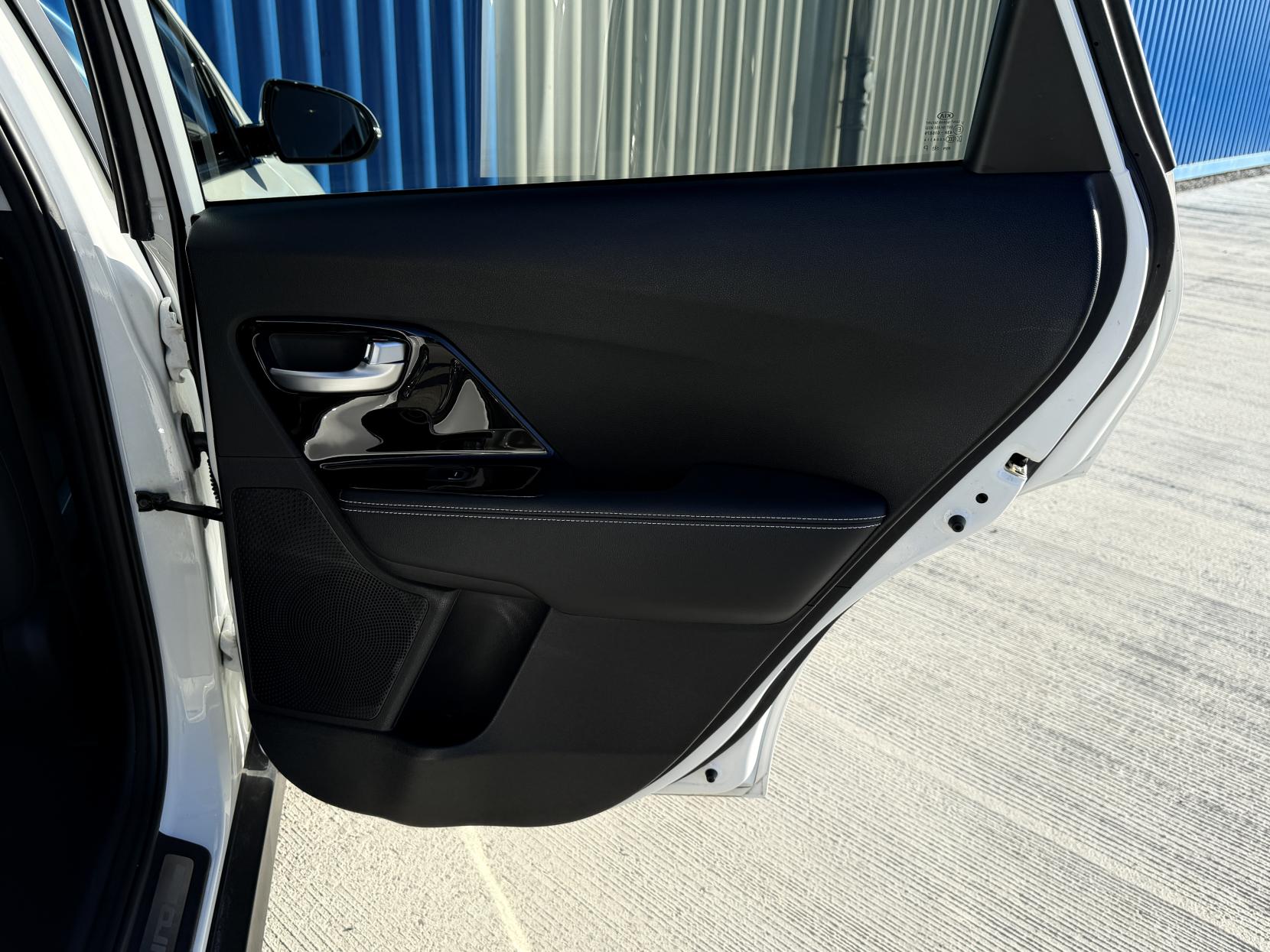 Kia Niro 64kWh 4 SUV 5dr Electric Auto (201 bhp)