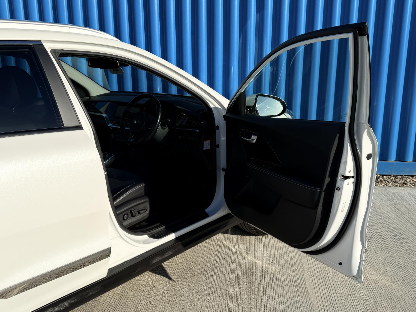 Kia Niro 64kWh 4 SUV 5dr Electric Auto (201 bhp)