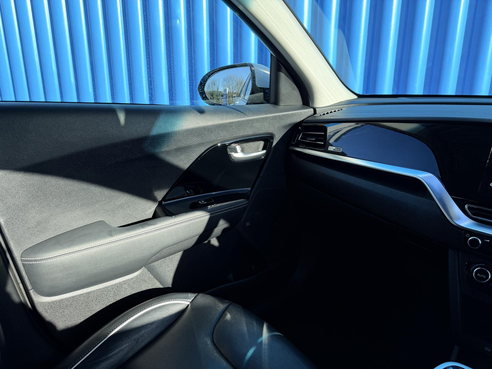 Kia Niro 64kWh 4 SUV 5dr Electric Auto (201 bhp)