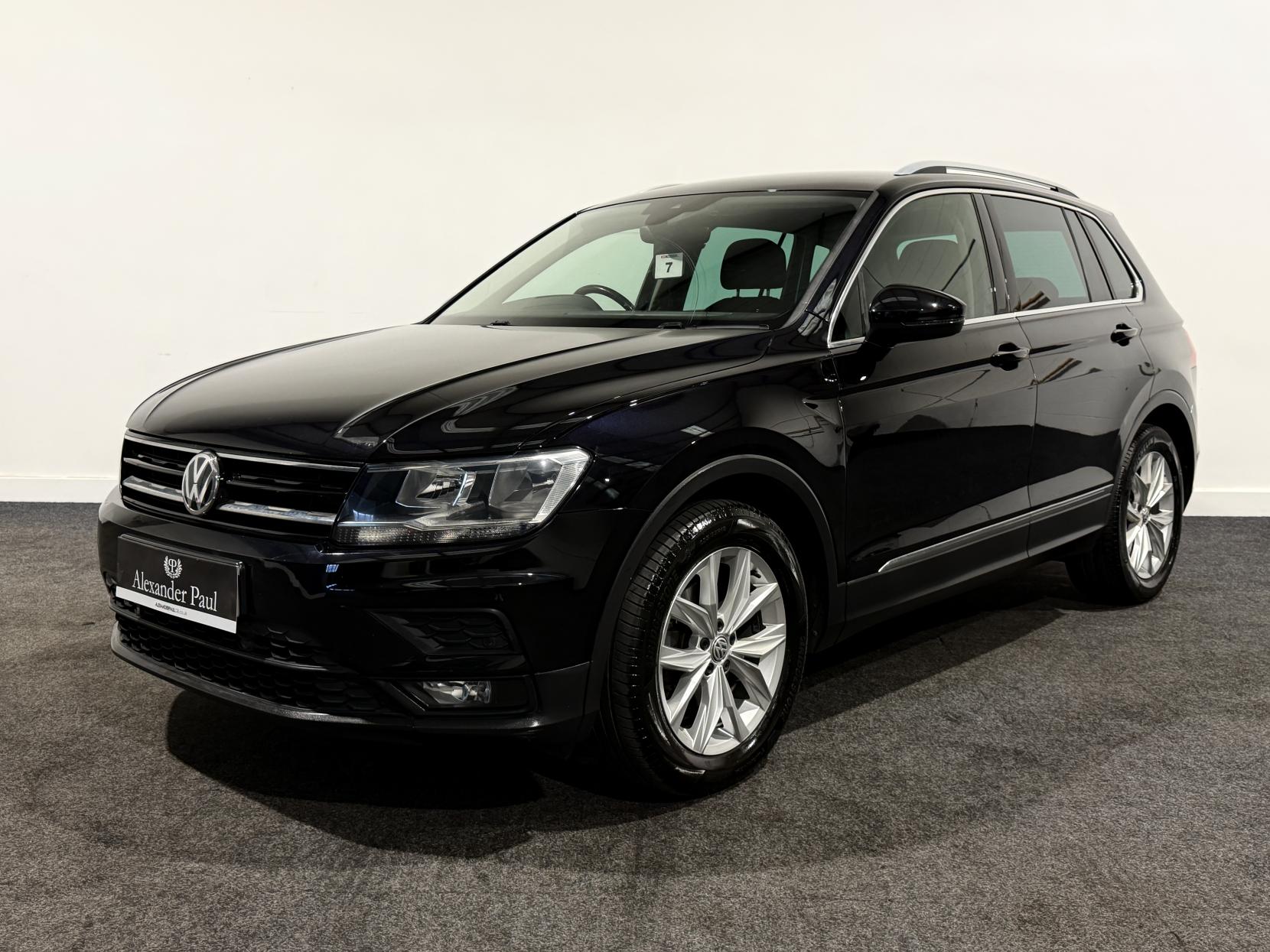 Volkswagen Tiguan 2.0 TDI SE Navigation SUV 5dr Diesel DSG Euro 6 (s/s) (150 ps)