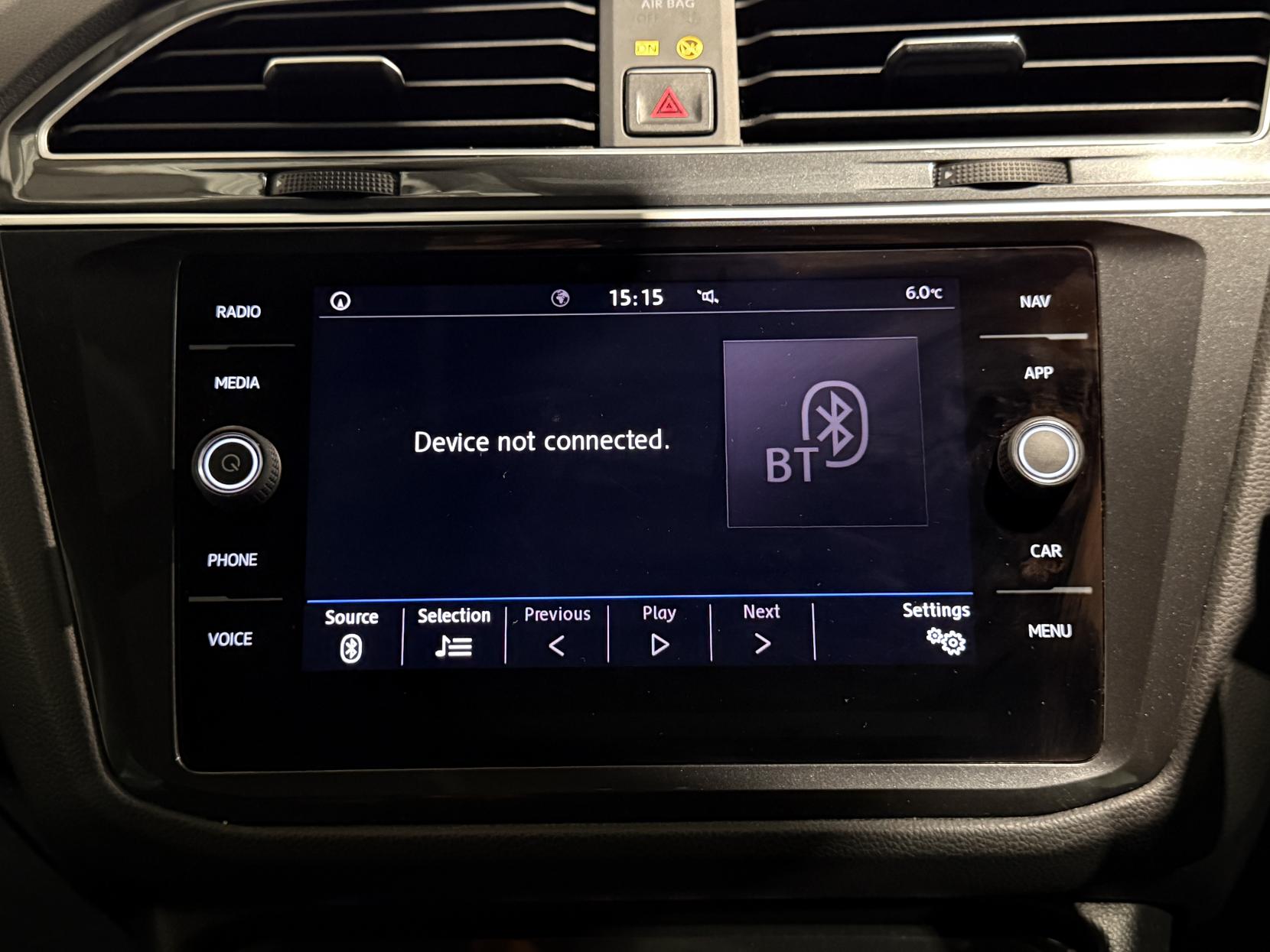 Volkswagen Tiguan 2.0 TDI SE Navigation SUV 5dr Diesel DSG Euro 6 (s/s) (150 ps)