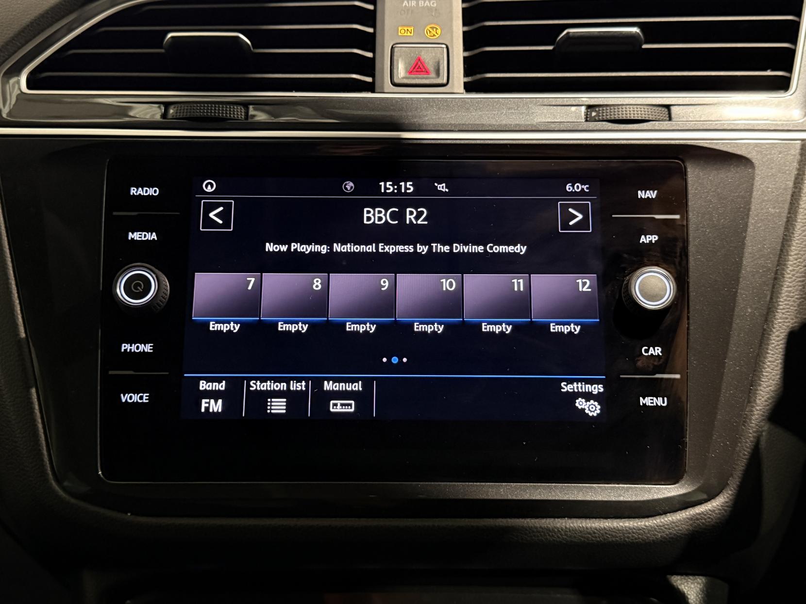 Volkswagen Tiguan 2.0 TDI SE Navigation SUV 5dr Diesel DSG Euro 6 (s/s) (150 ps)