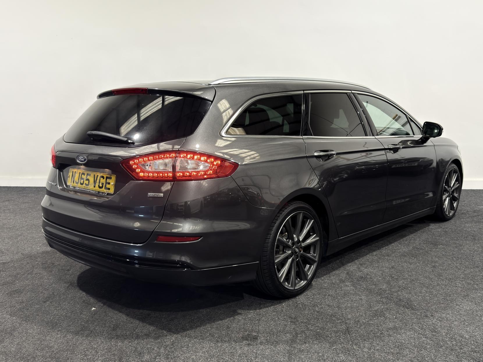 Ford Mondeo 1.5 TDCi ECOnetic Titanium Estate 5dr Diesel Manual Euro 6 (s/s) (120 ps)